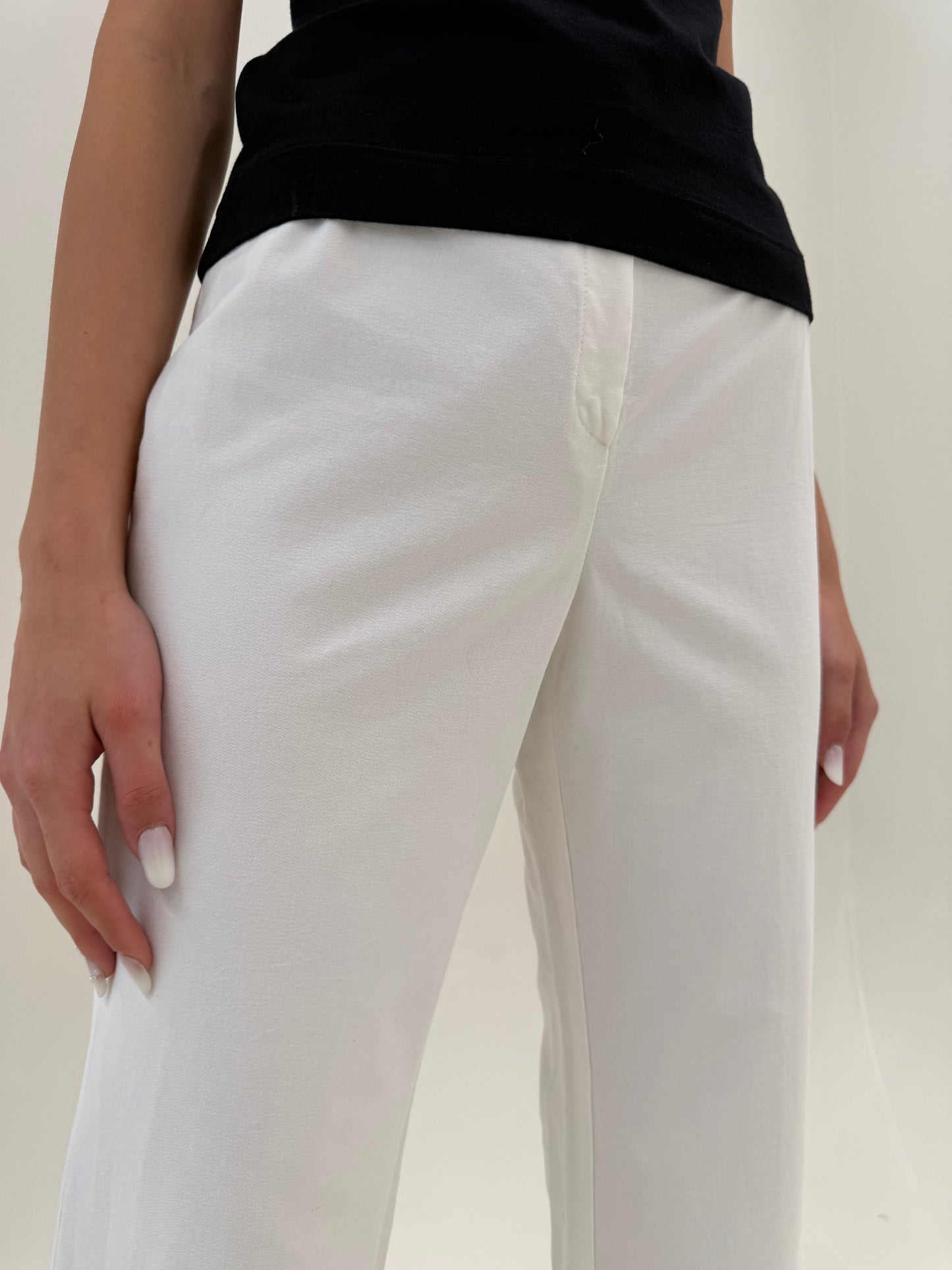Pantaloni de brand luxury Madeleine ultra confort modelatori de vară cu broderie