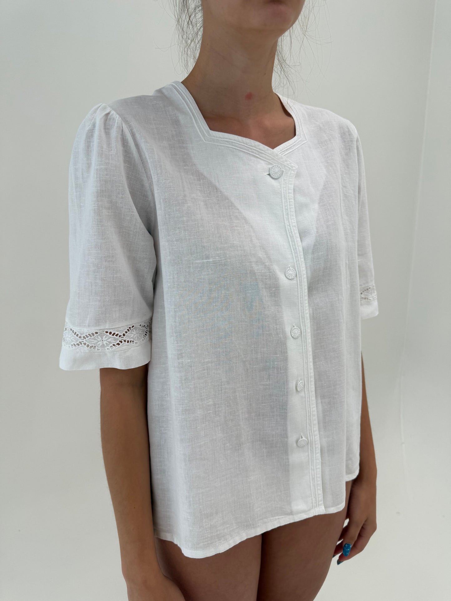 Cămașa vintage din pânză premium extrem de moale cu broderie anglaise