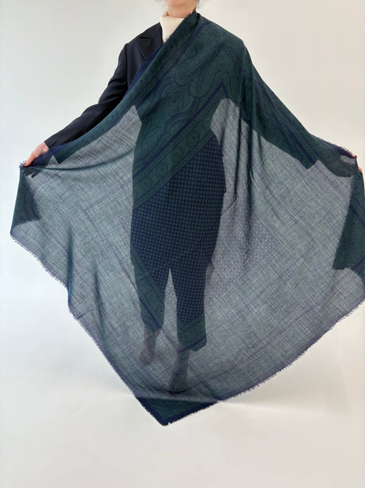 Eșarfă XXXL din lana extrem de fină forest green cu aubergine