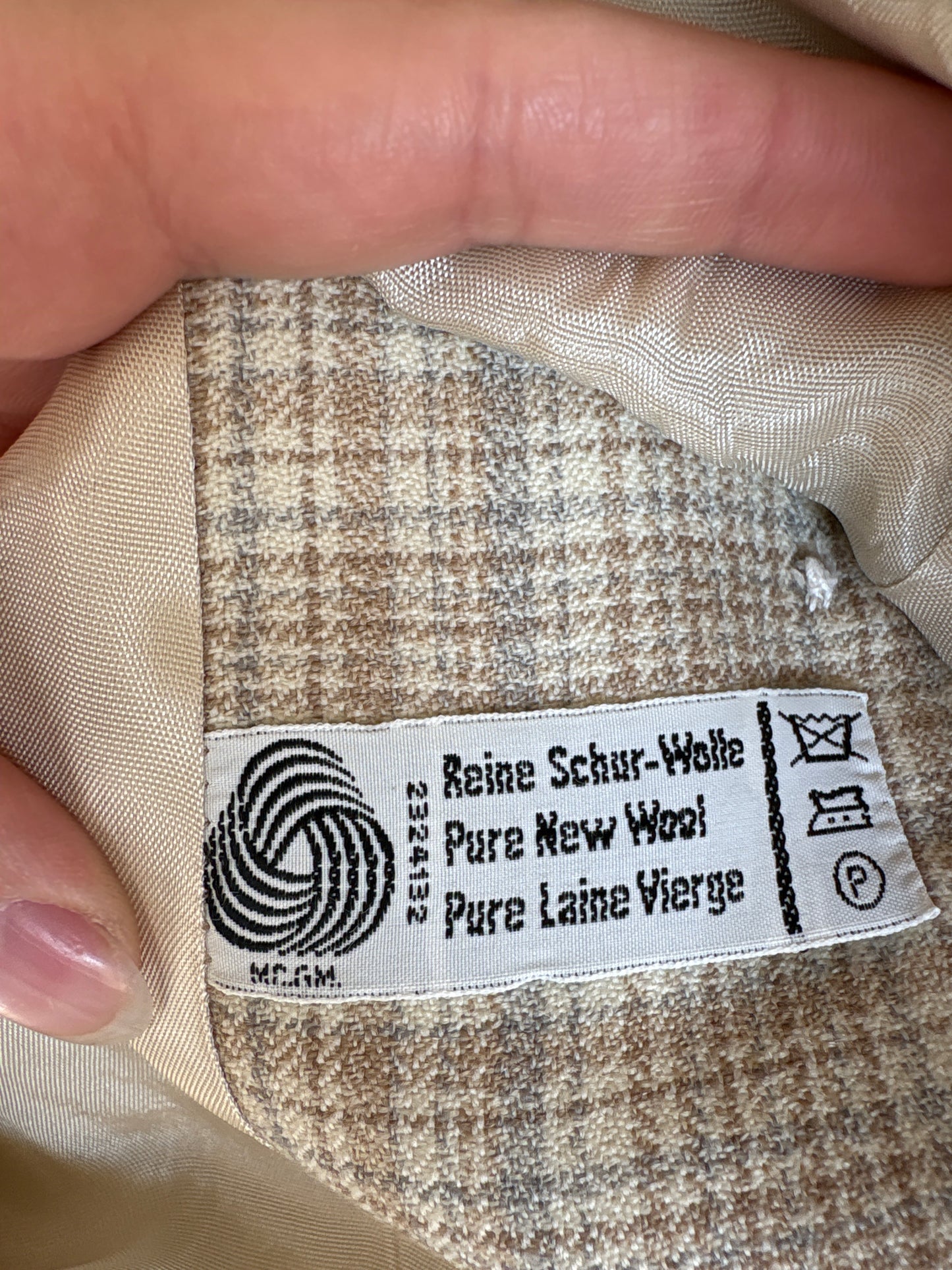 Sacou old vintage anii 70 din lana pura certificată în nuanțe de nude și baby blue