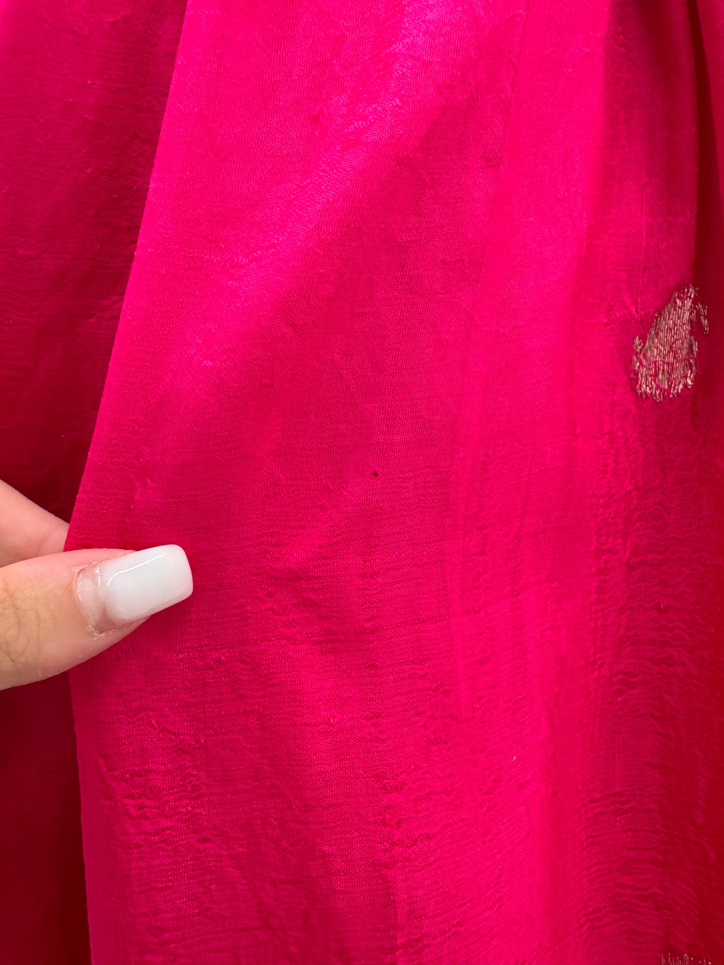Rochie vintage din țesătură de mătase naturală cu corsaj și inserții prețioase