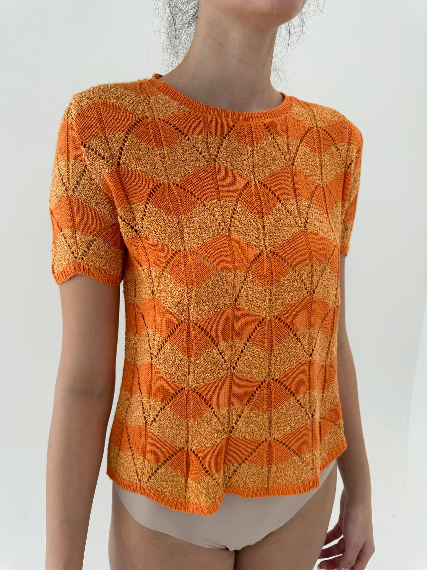 Top vintage din jerse dantelat italian foarte elastic