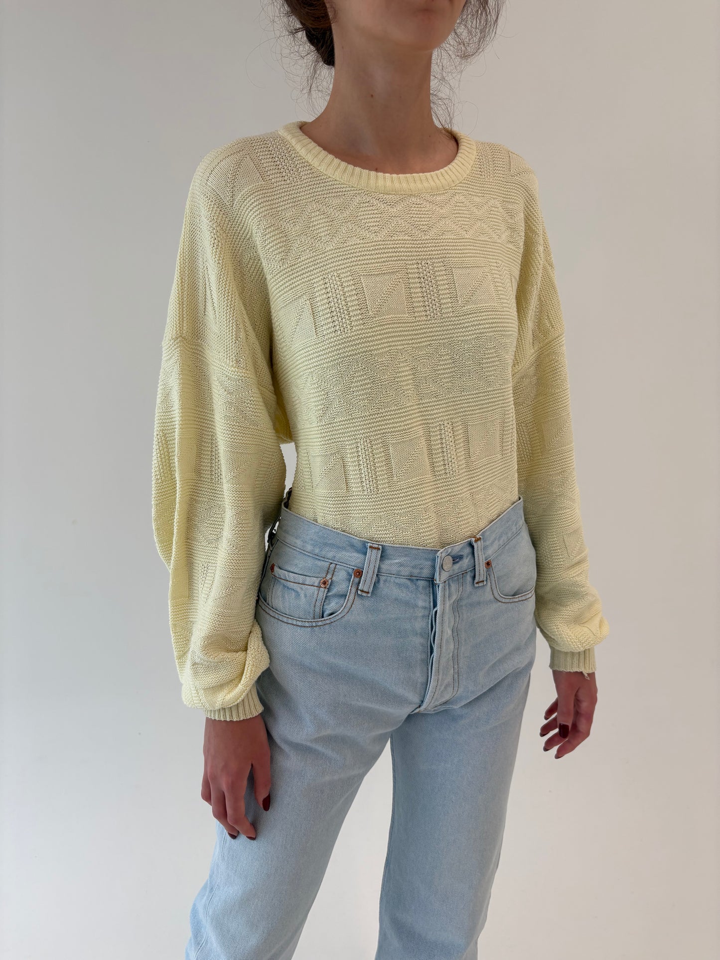Pulover vintage butter yellow în croi lejer din bumbac de gramaj mare