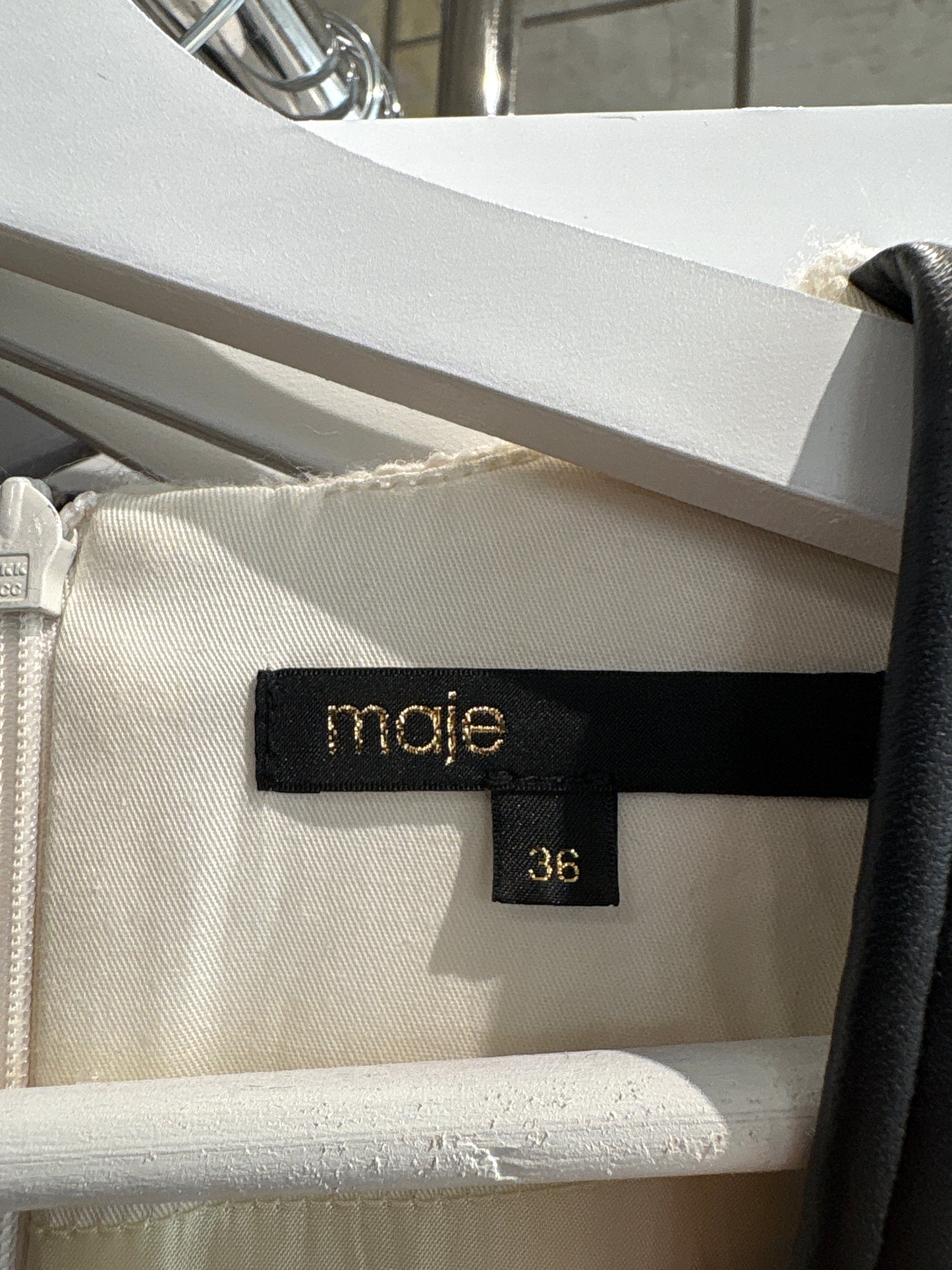 Rochie Maje din tweed de lana cu talie ultra înaltă marcată