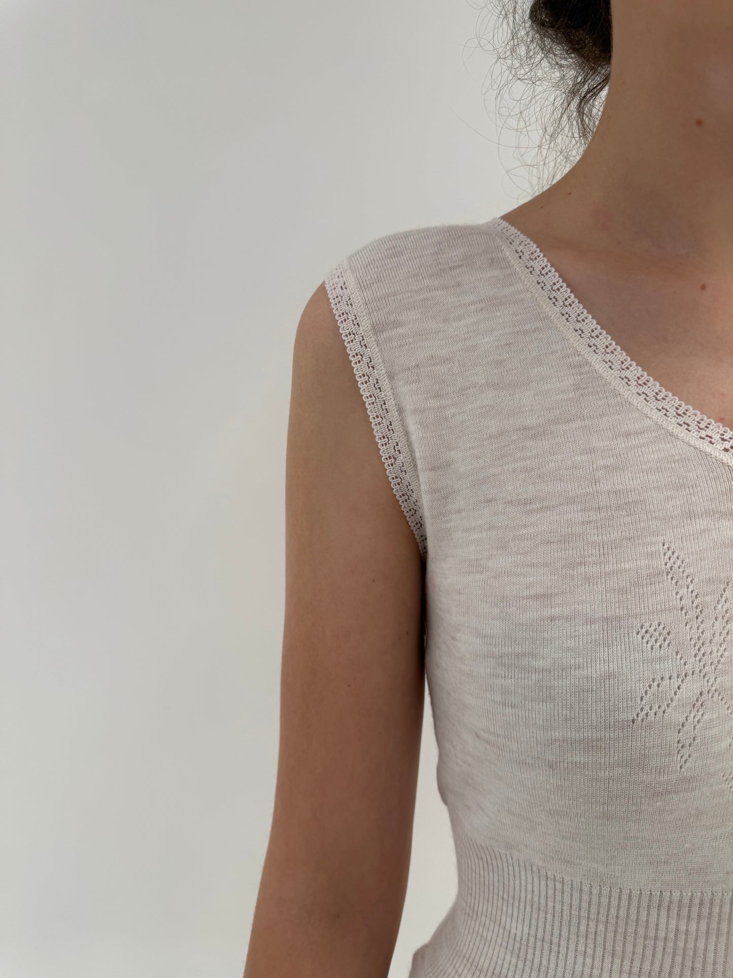 Maieu high end italian cambrat în croi lung din lana extrafina irestringibila