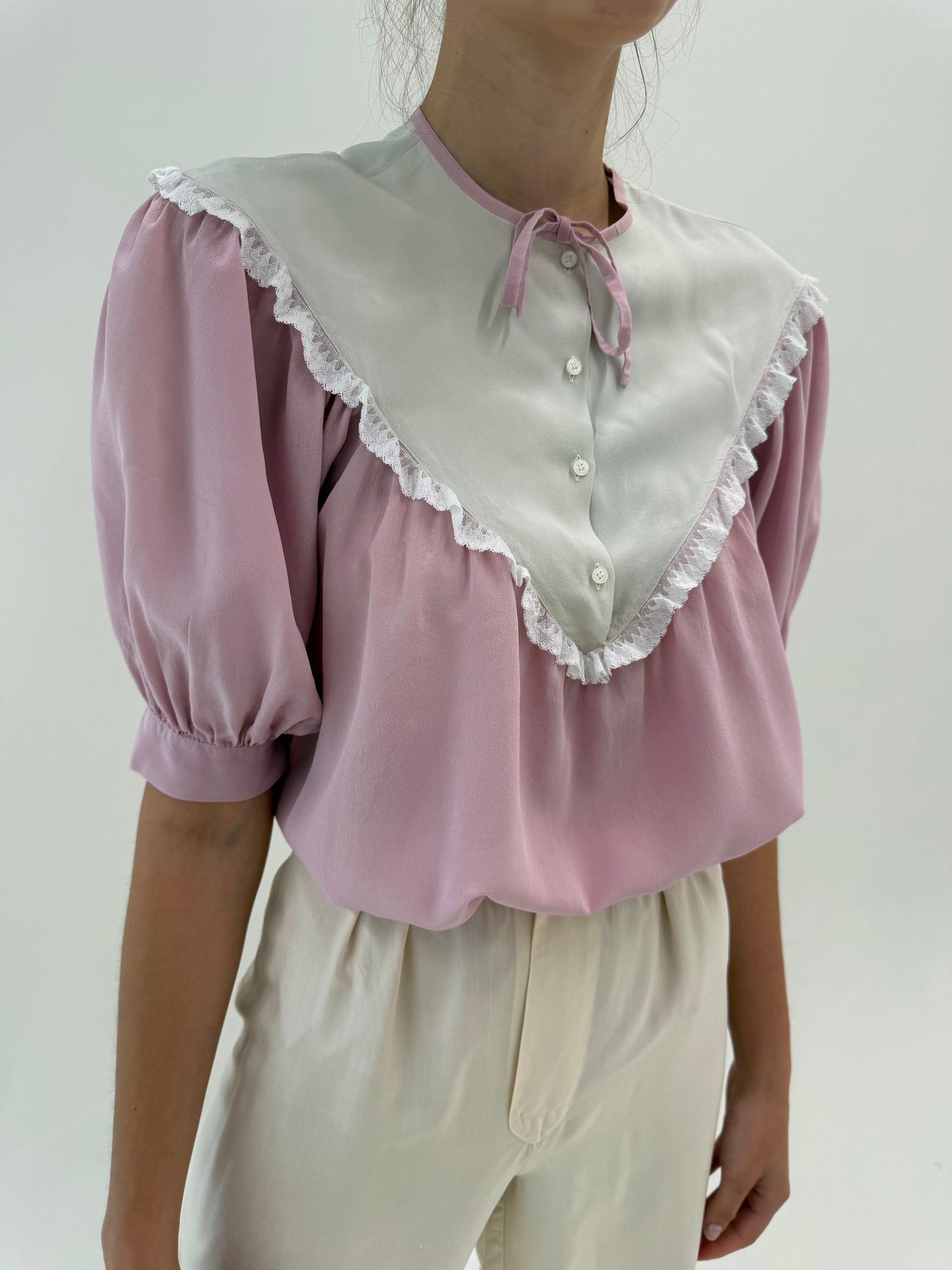 Camasa vintage din mătase naturală în croi deosebit dusty powder pink