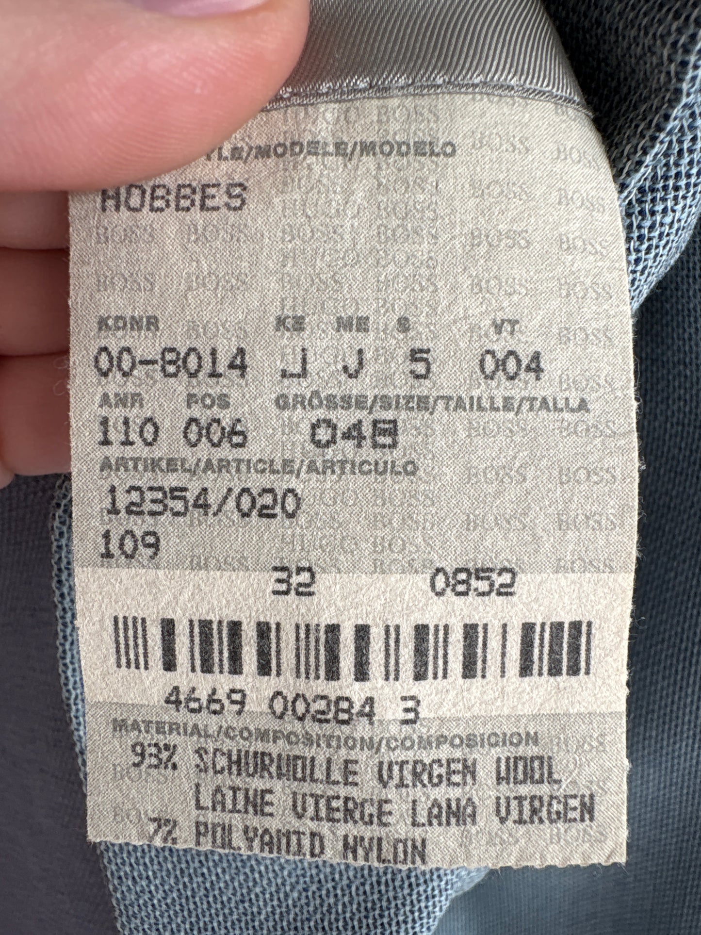 Sacou Hugo Boss baby blue din stofita de lana extrafina în croi actual