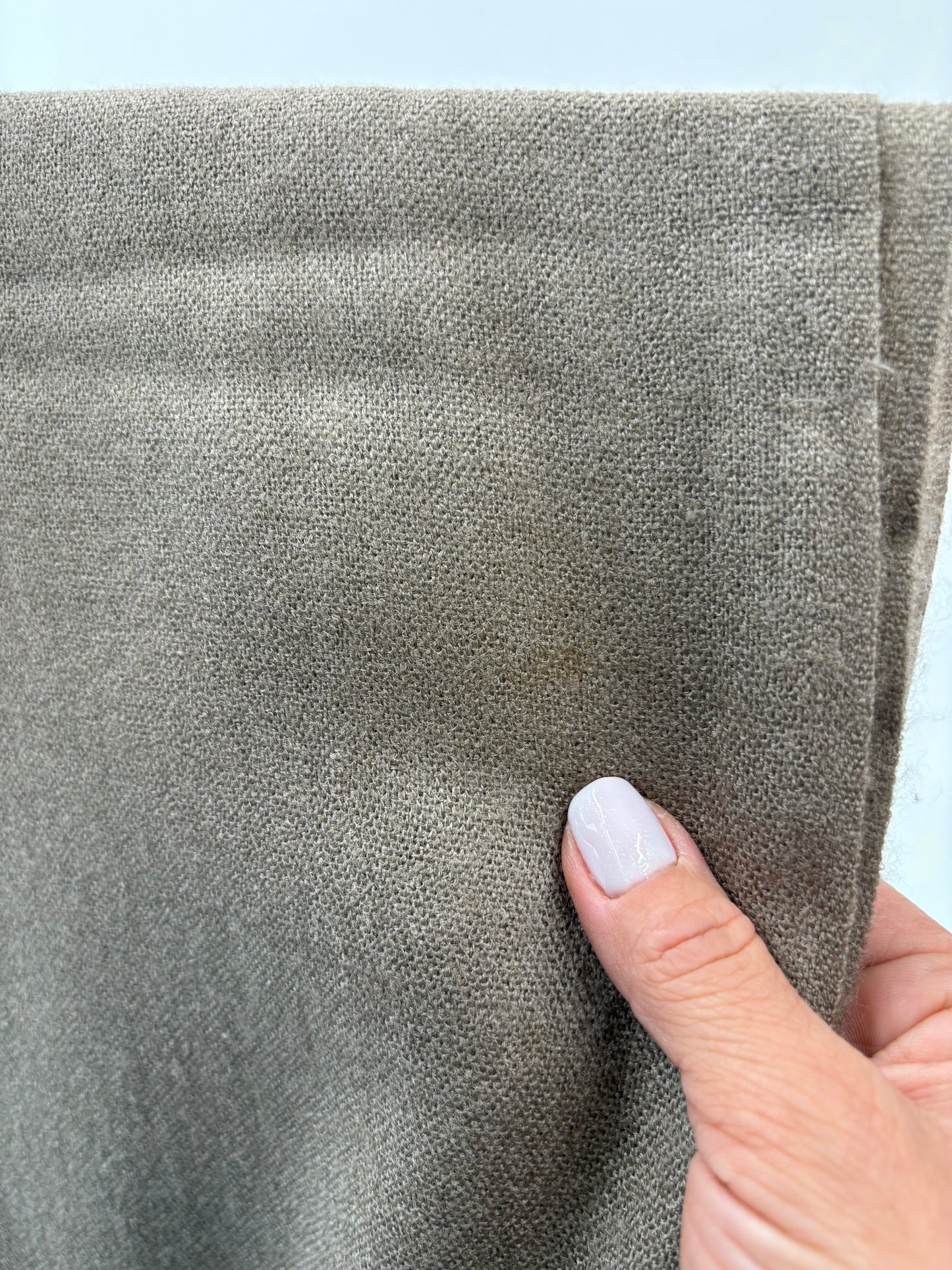 Shawl taupe din lana extrafina