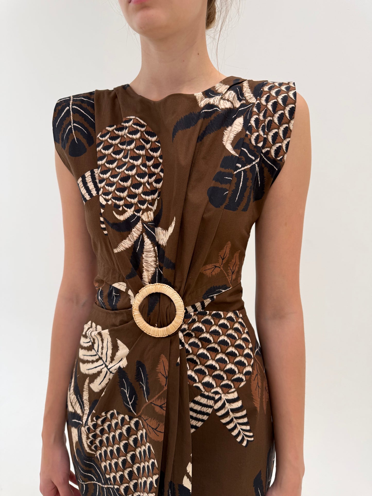 Rochie vintage superbă în stil Safari cu detaliu chic fronsat în talie chocolate brown