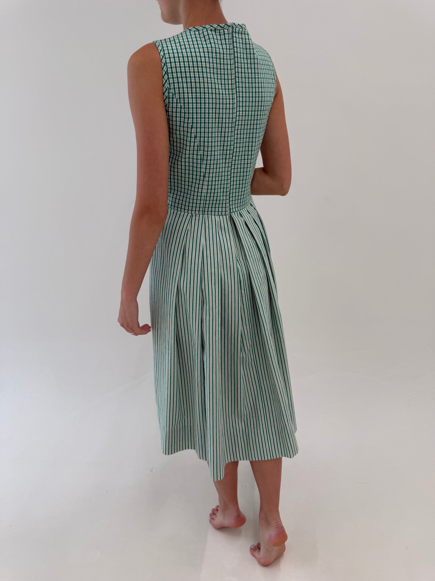 Rochie vintage maxi cu corsaj din pânză de bumbac in dungi și carouri