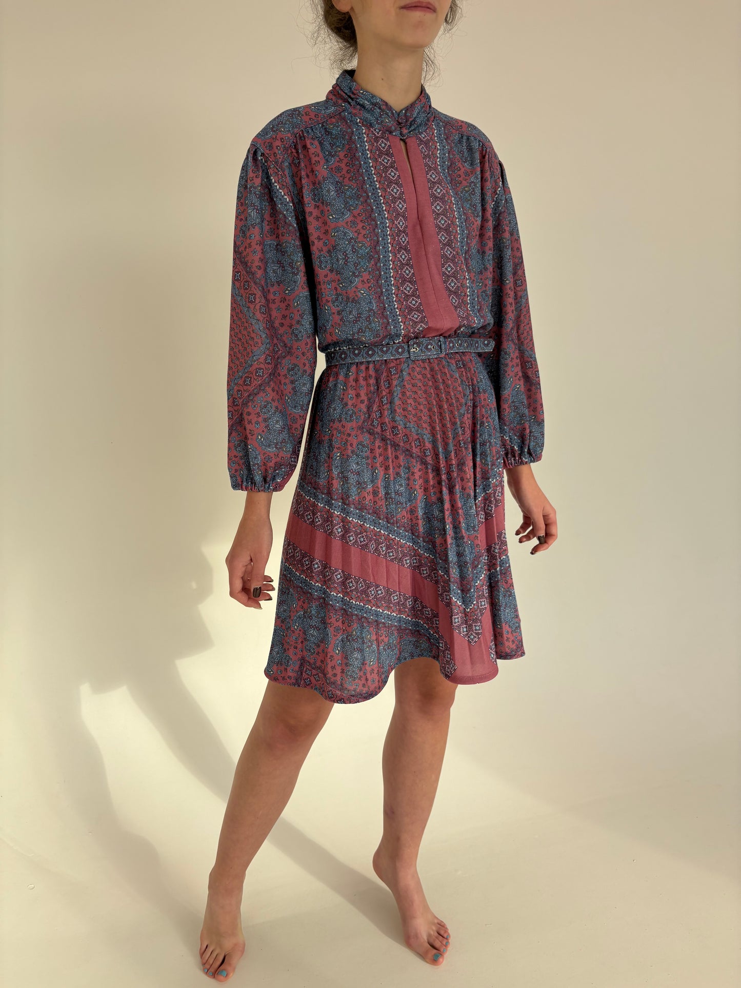 Rochie vintage din mix de lana de extrafina cu eline superb și talie marcată