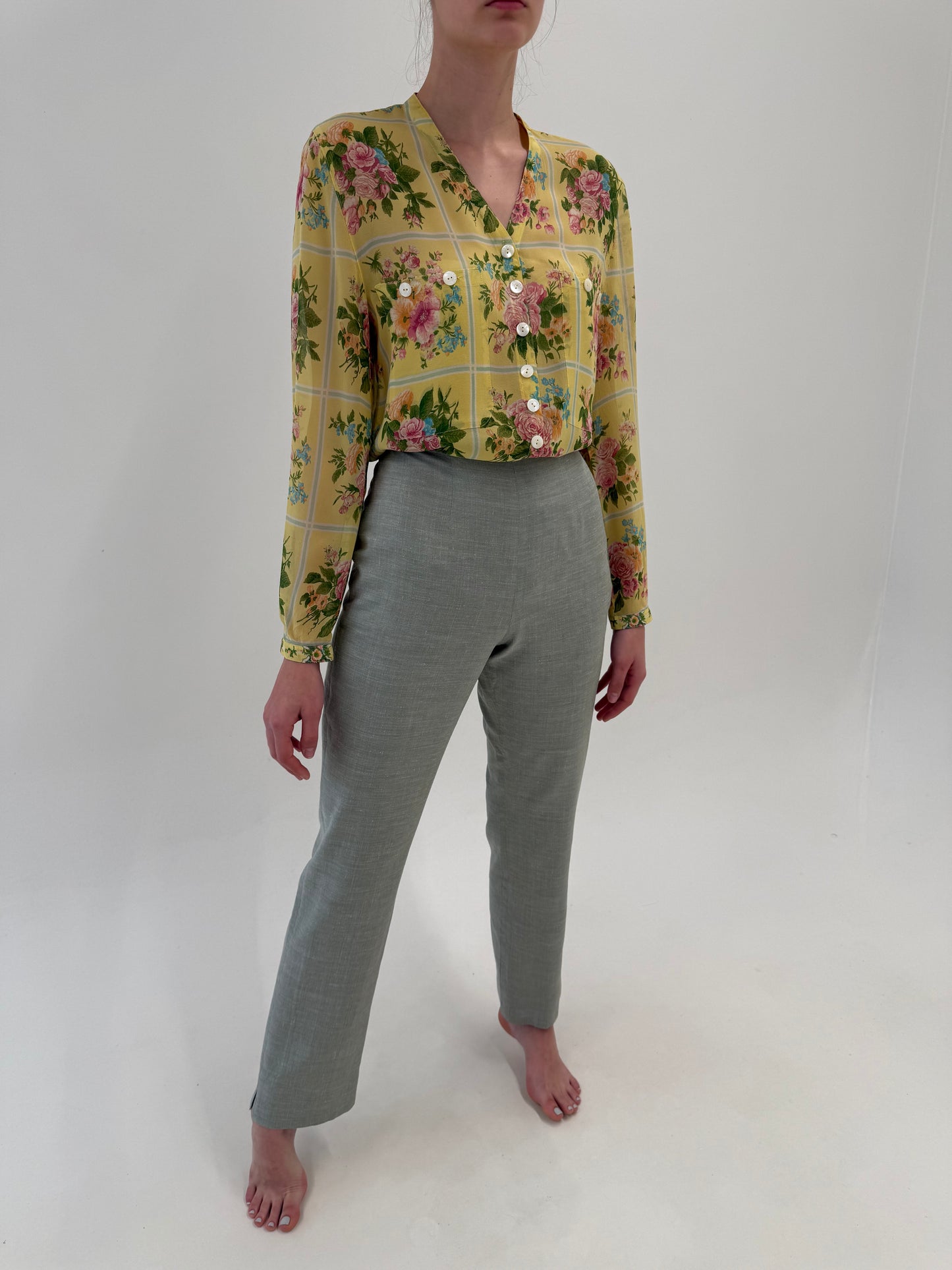 Pantaloni luxury Escada din pânză de mătase naturală cu talie ultra înaltă tall