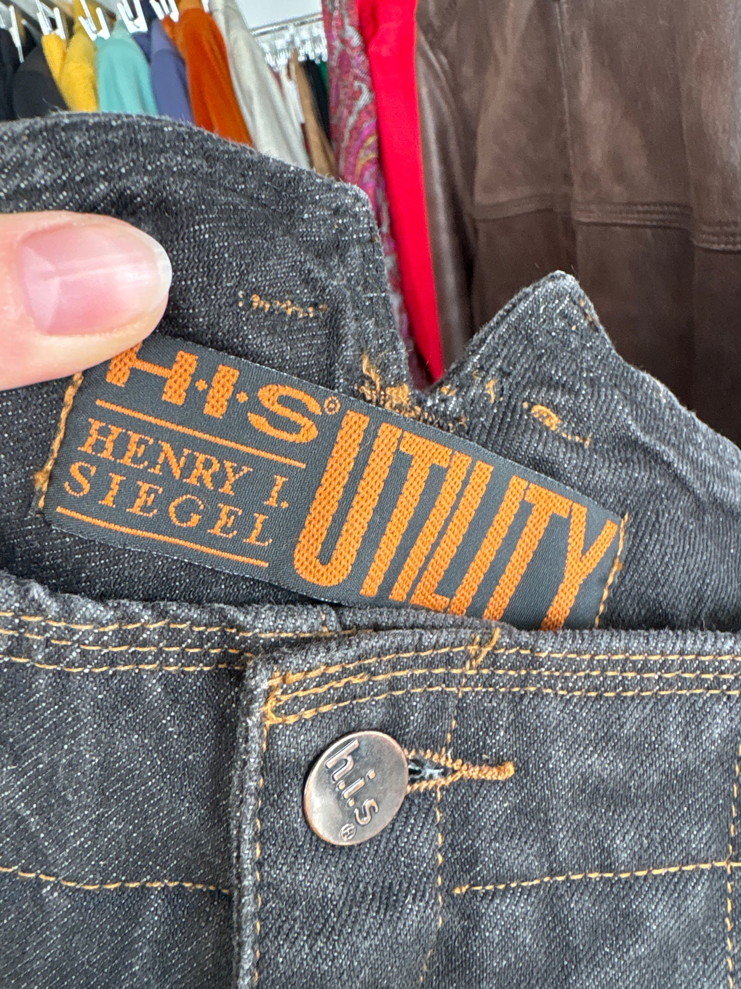 Jeans vintage în croi ultra ultra chic super revenit în trend barrel cu pense