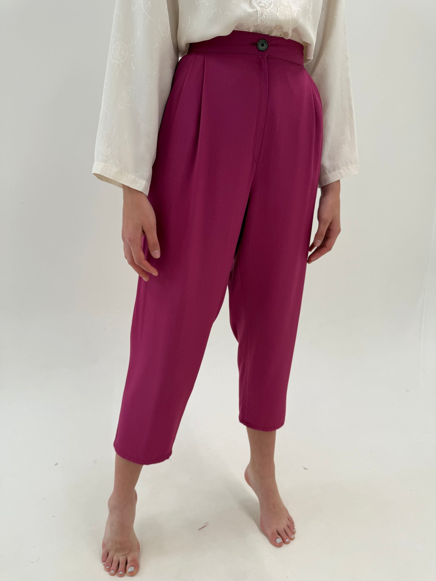 Deux piece dark fucsia de vară cu sacou ușor cambrat și pantaloni cu pense
