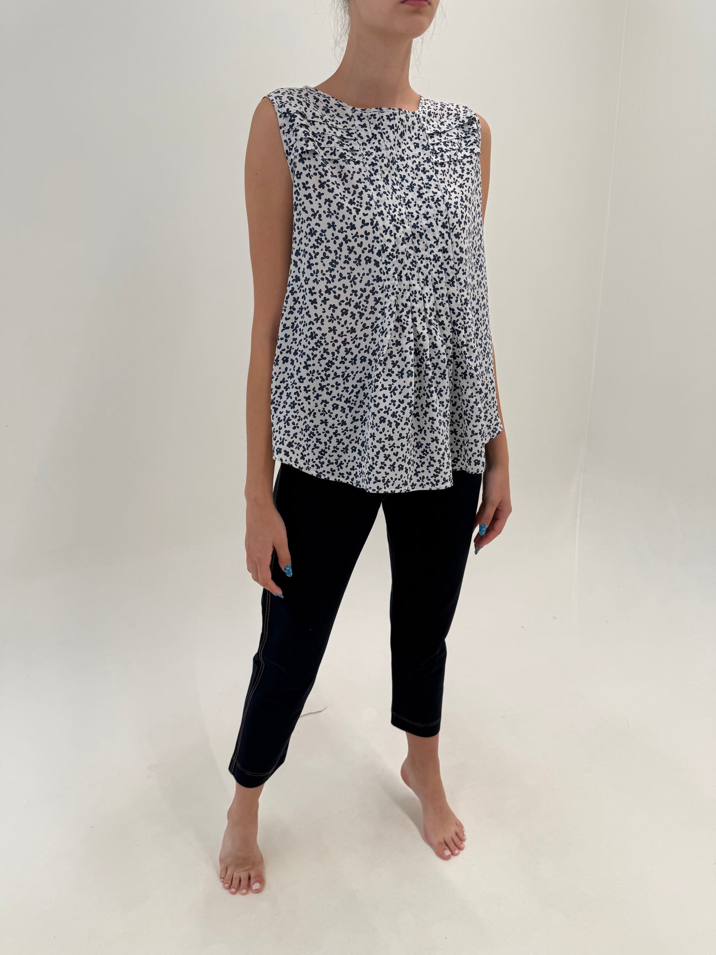 Pantaloni Max Mara din bumbac ca un jeans elastic și croi casual