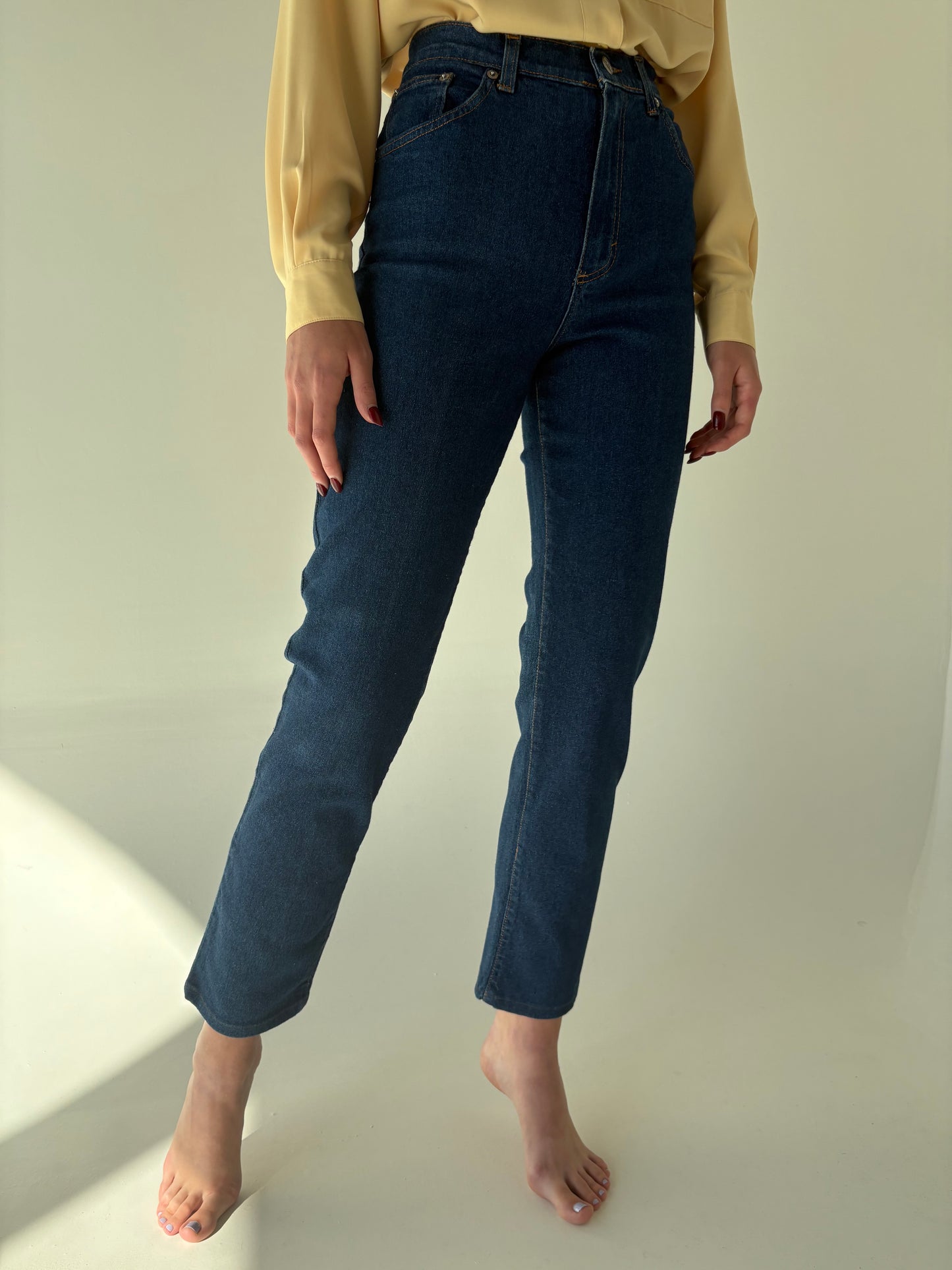 Jeans vintage dark wash ultra confort modelatori cu talie înaltă