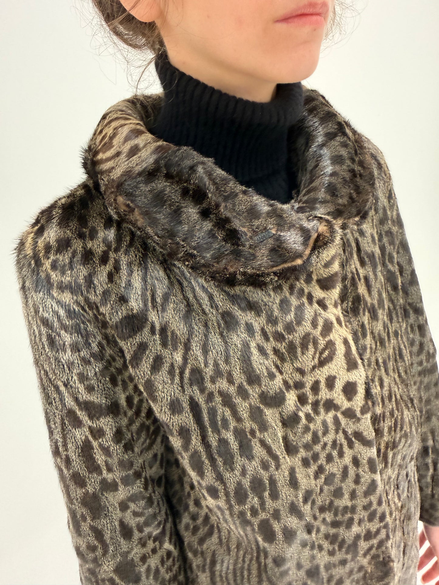 Blană naturală vintage de pisică sălbatică