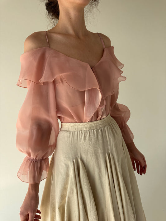 Top roz pudrat din organza în cori spectaculos de la zi la seară