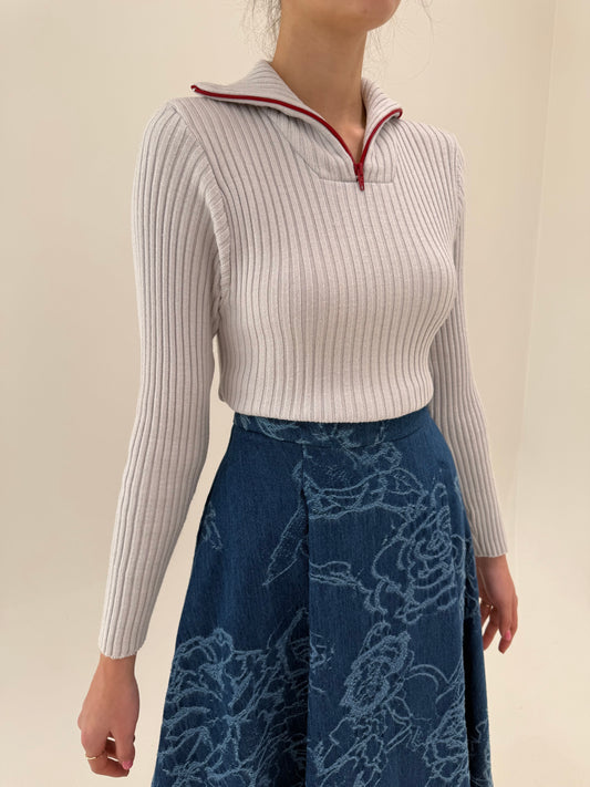 Quarter zip Prada very light blue cu influențe sport