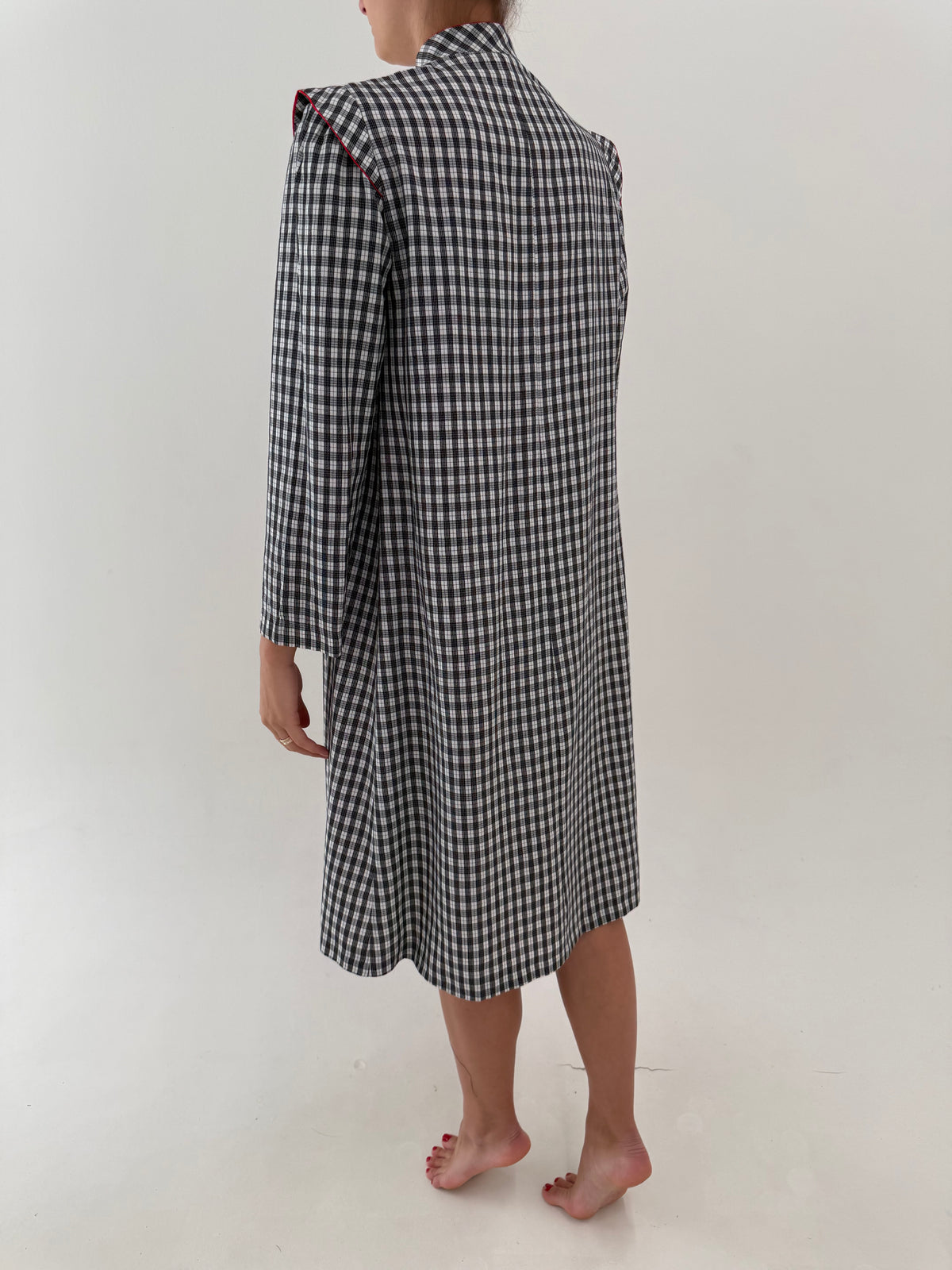 Rochie vintage în stil actual Valentino în croi lejer