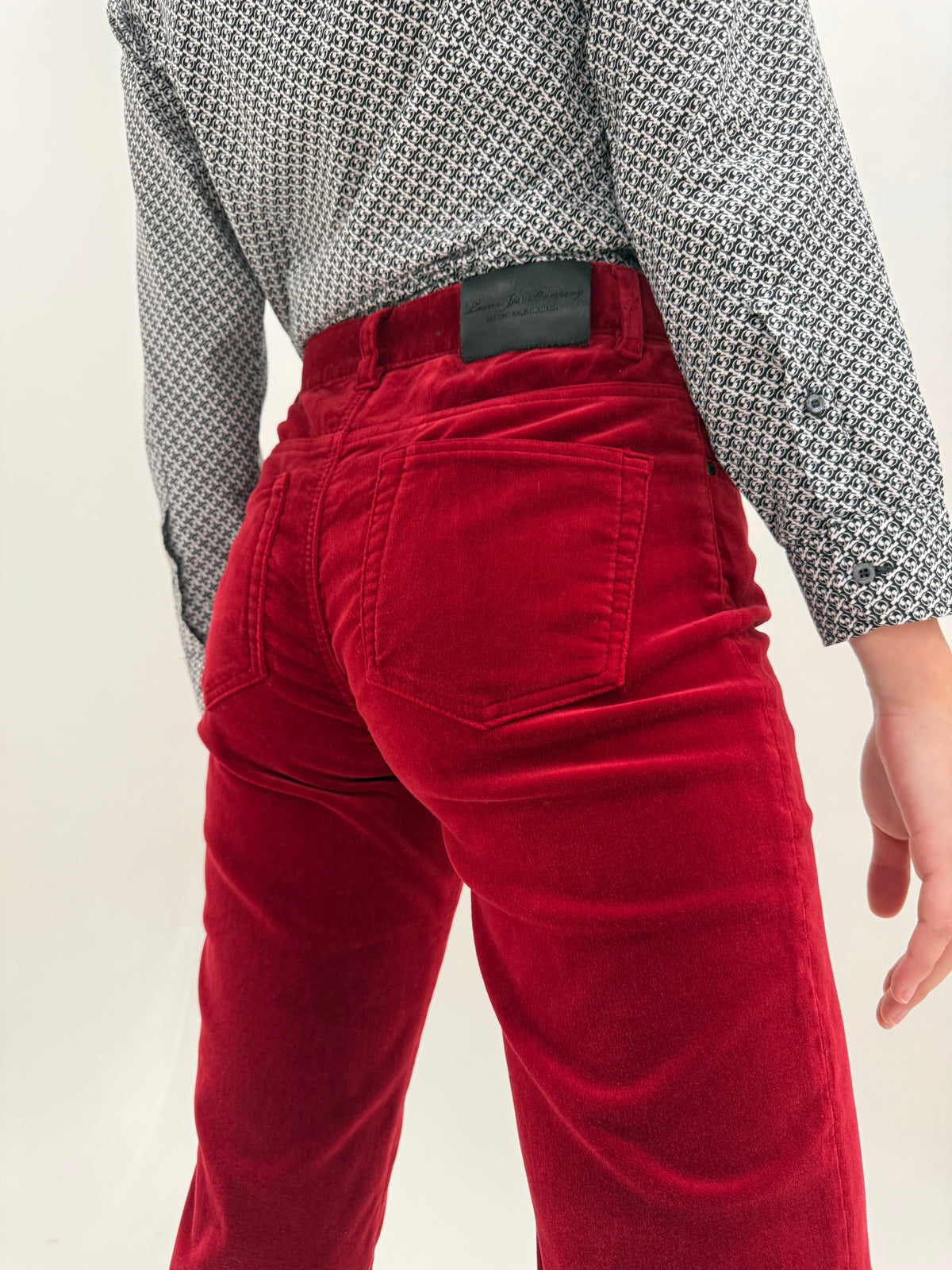 Pantaloni Ralph Lauren evazați cherry red din catifea ultra confort de bumbac și lycra