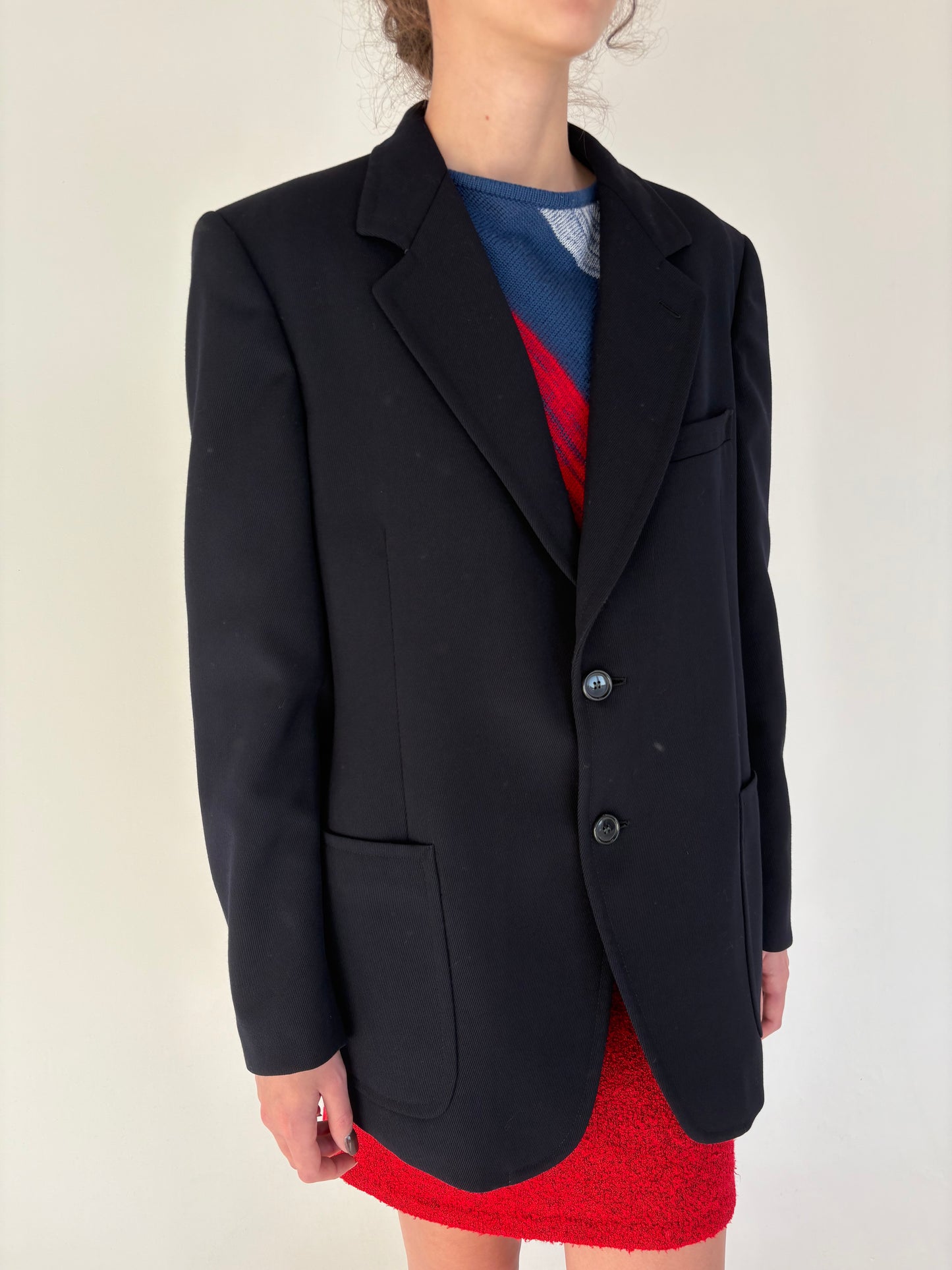 Sacou din stofă plină de lana cu cașmir în croi actual