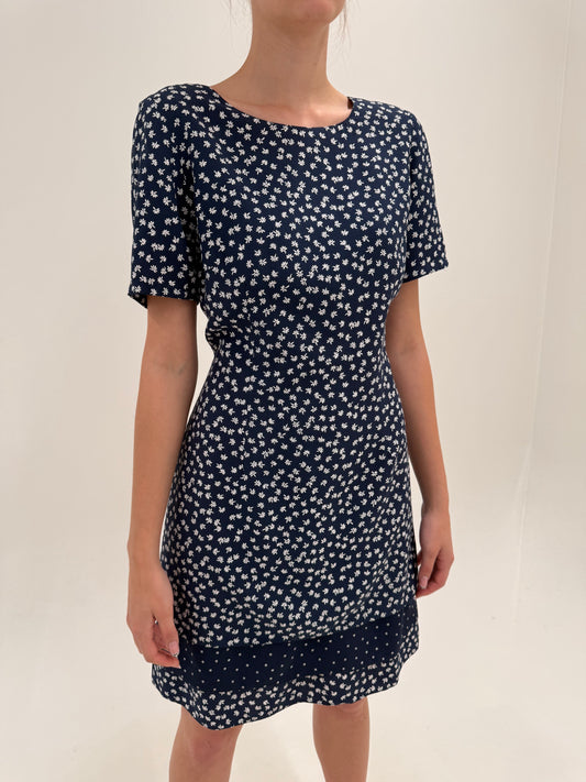 Rochie italiană vintage în croi clasic ușor cambrat cu fusta tip petale