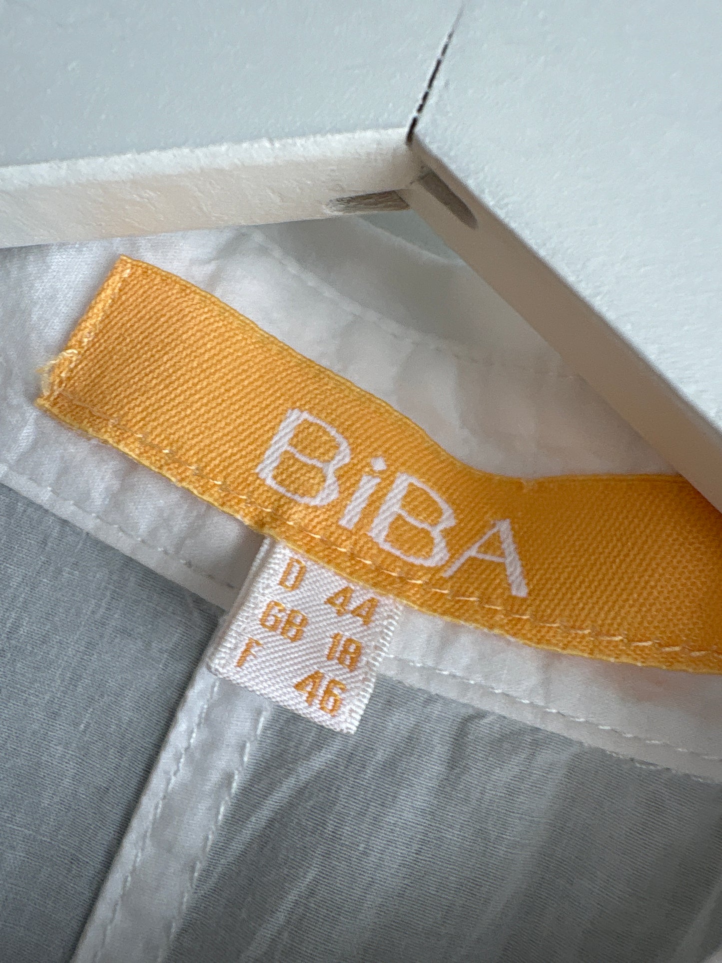 Cămașa în croi lung de brand luxury vintage Biba din cea mai fină panzica de bumbac
