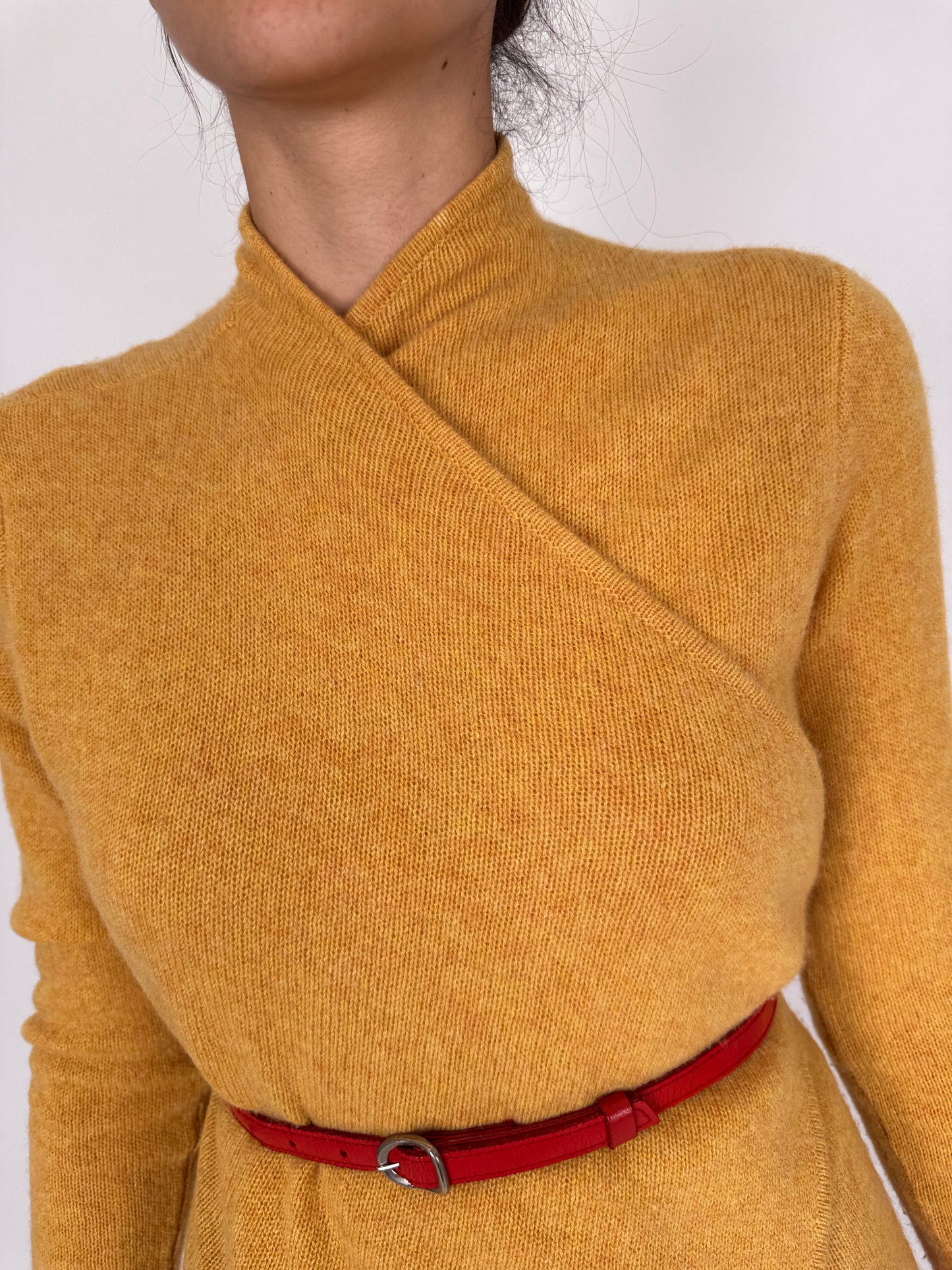 Cardigan amber yellow din lana extrafina