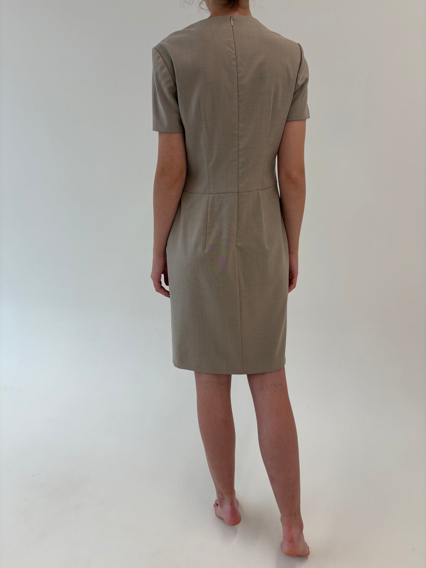 Rochie beige business Hugo Boss din lana extrafina cu fronseuri