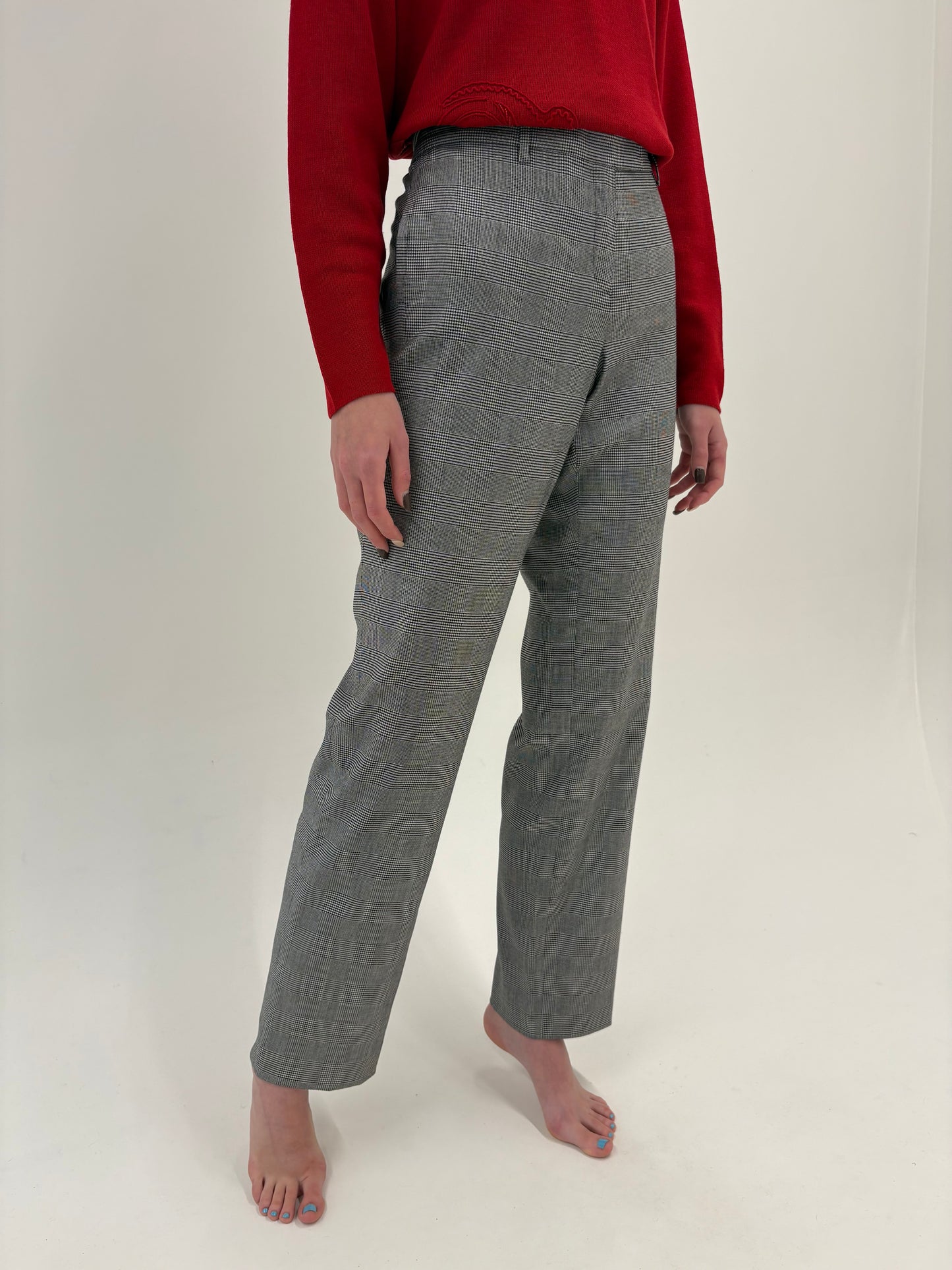 Pantaloni luxury Escada tall din lana extrafina în carouri alb negru