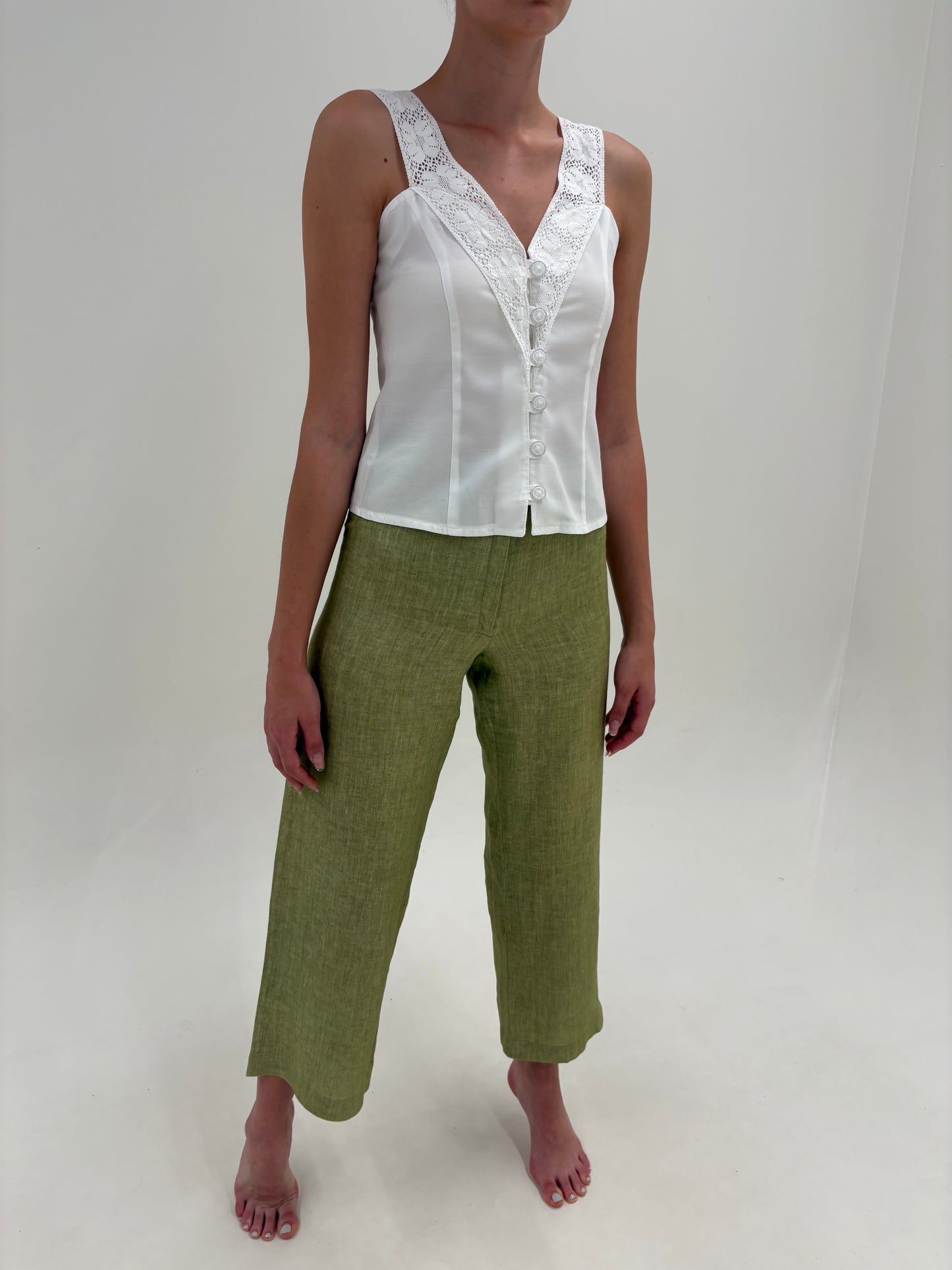 Pantaloni olive green din in în croi spre palazzo petite