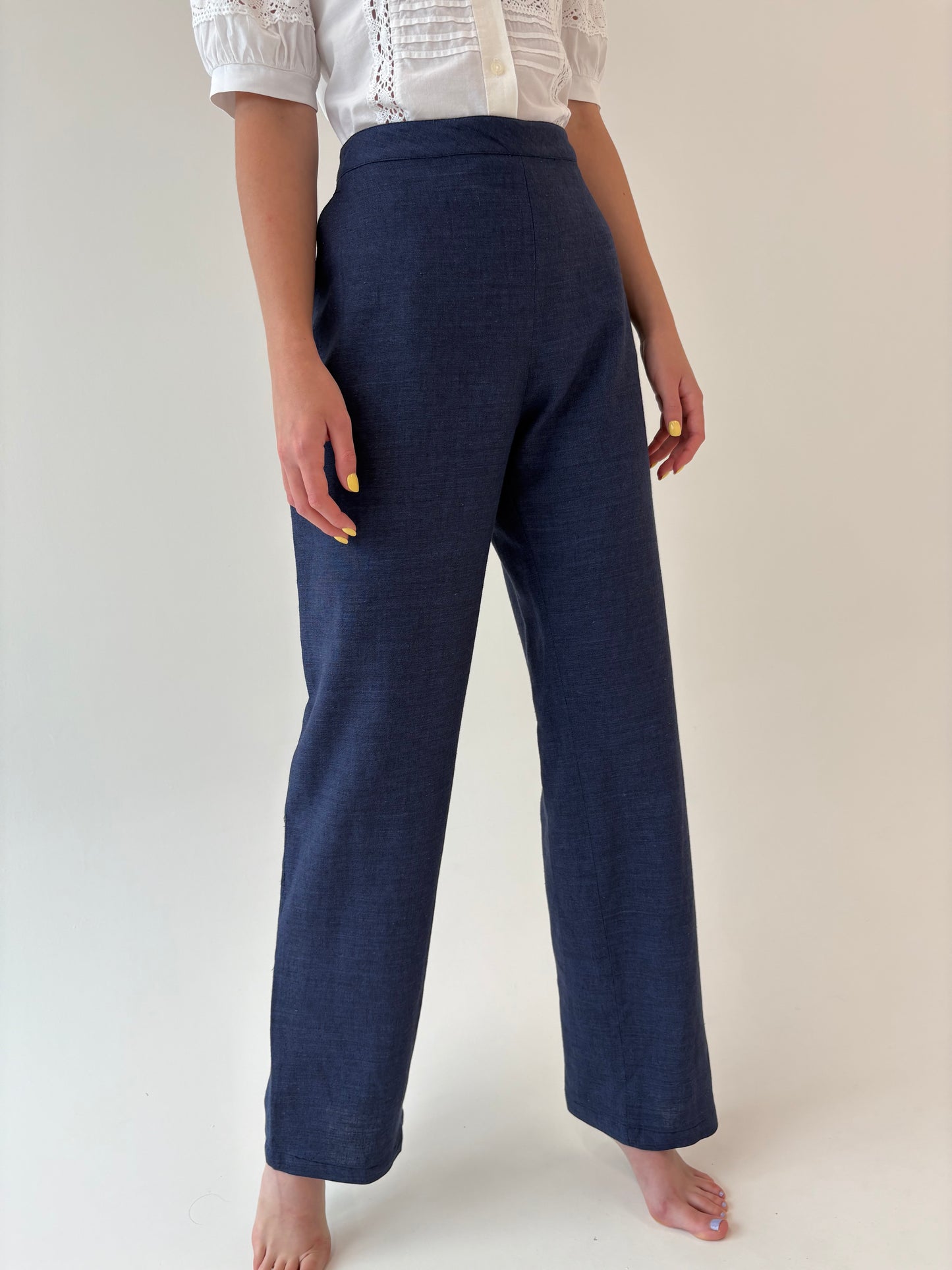 Costum tall jeans blue din pânză cu in în croi clasic