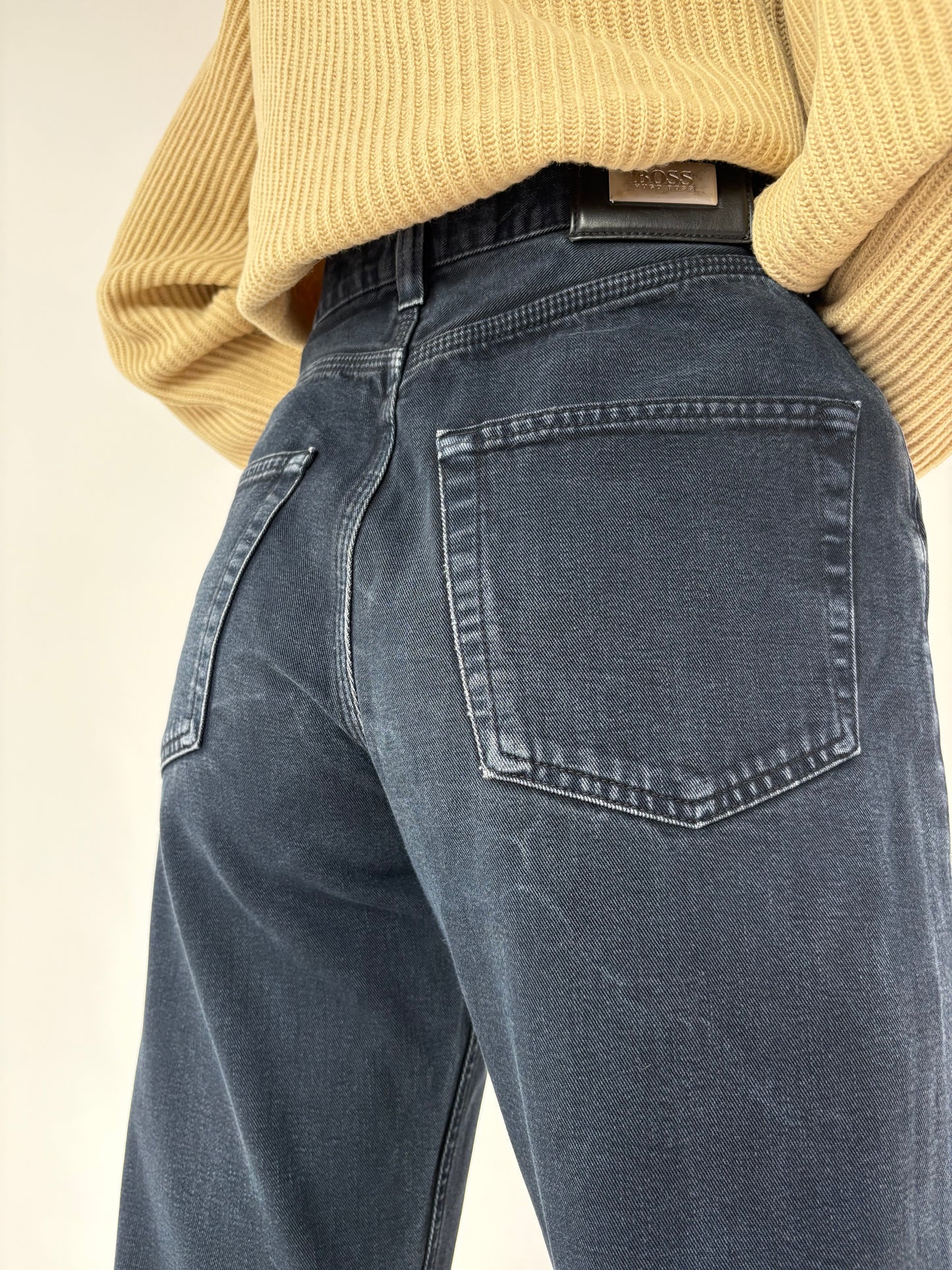 Jeans vintage dark wash Hugo Boss cu talie ultra înaltă