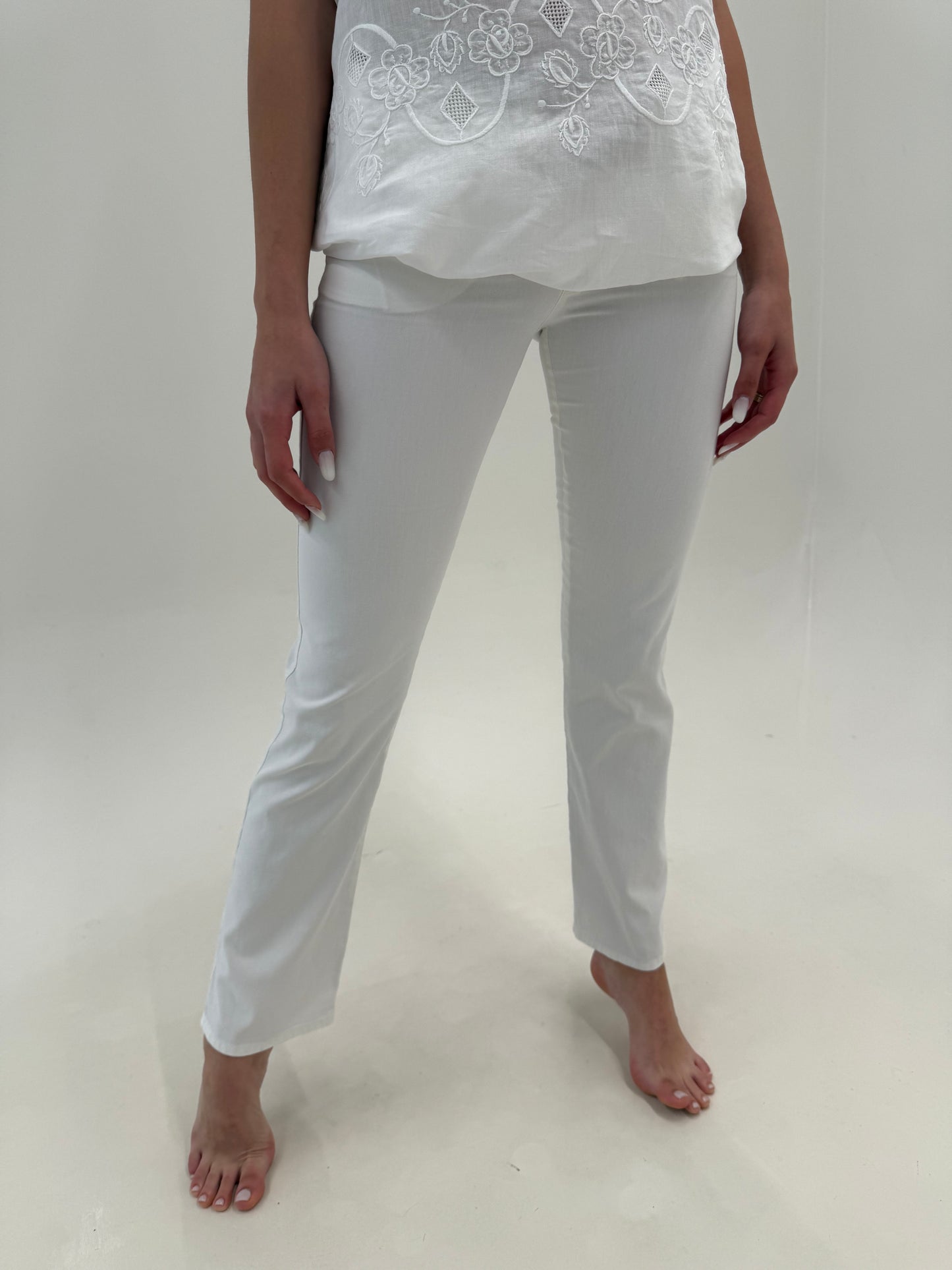 Pantaloni Armani din bumbac ultra confort