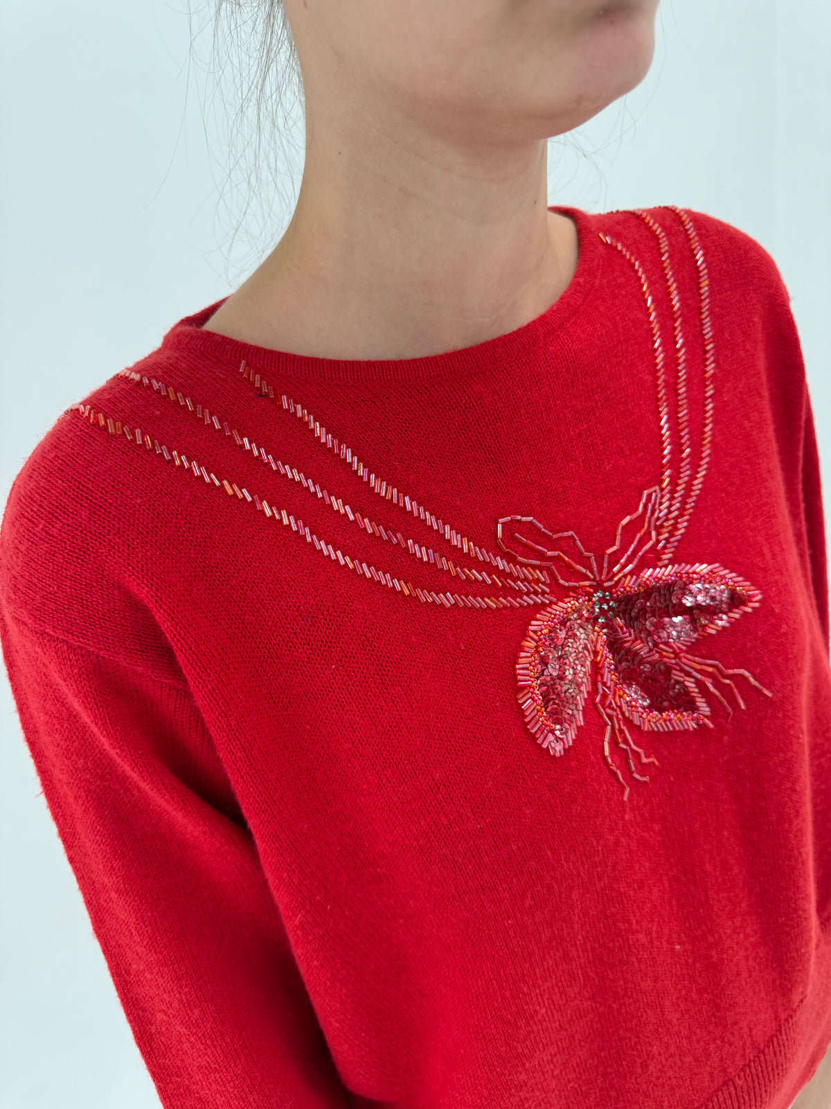 Pulover vintage cu aplicații manuale superbe delicate din lana extrafina