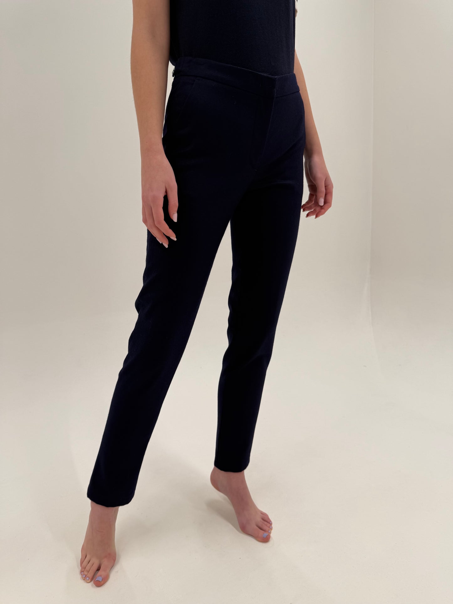 Pantaloni tall Navy blue din lana extrem de fină plină