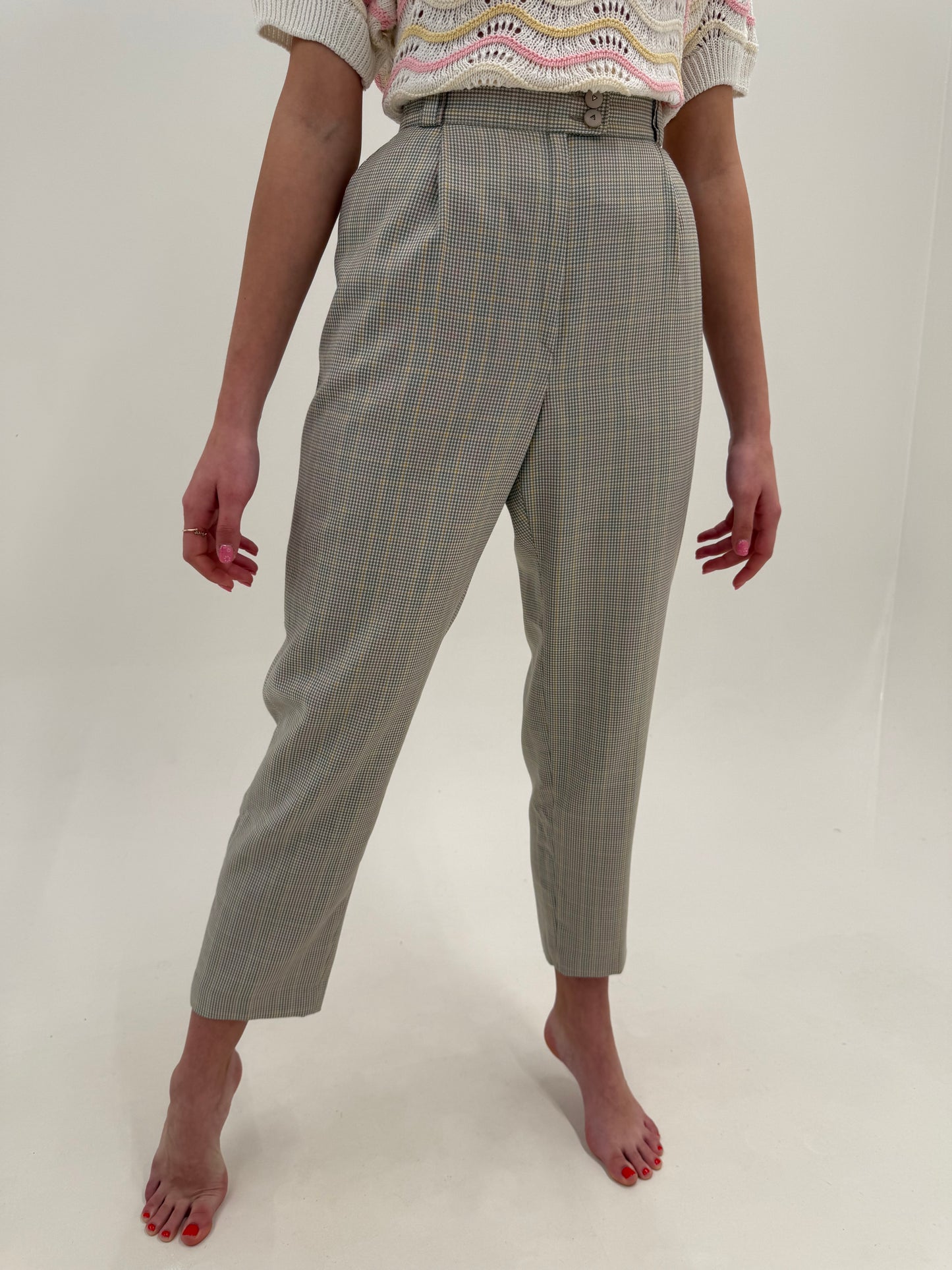 Pantaloni în carouri fine și culori pudrate de brand luxury Delmod