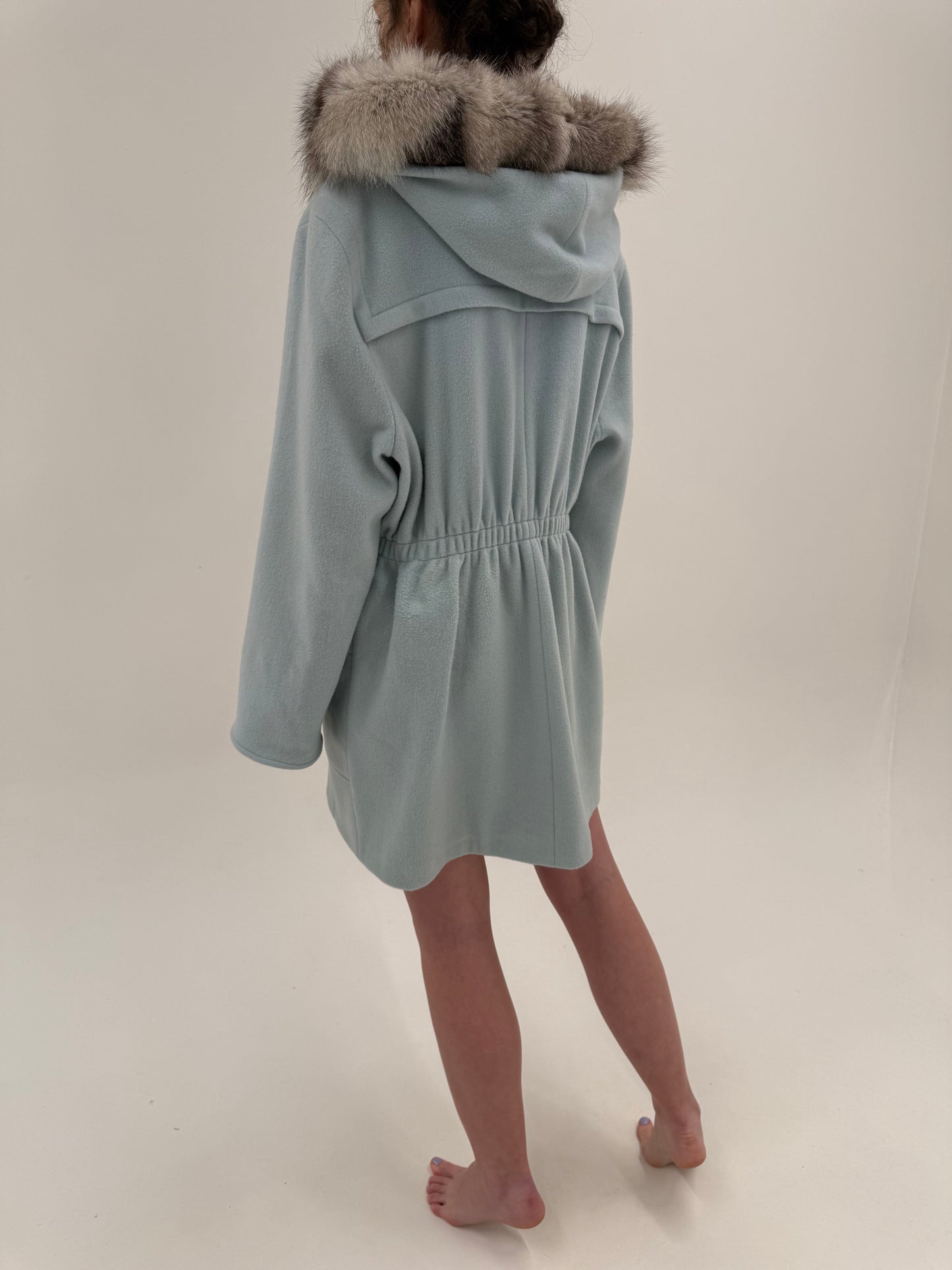 Parka vintage baby blue cu blană de vulpe argintie din lana excepțională