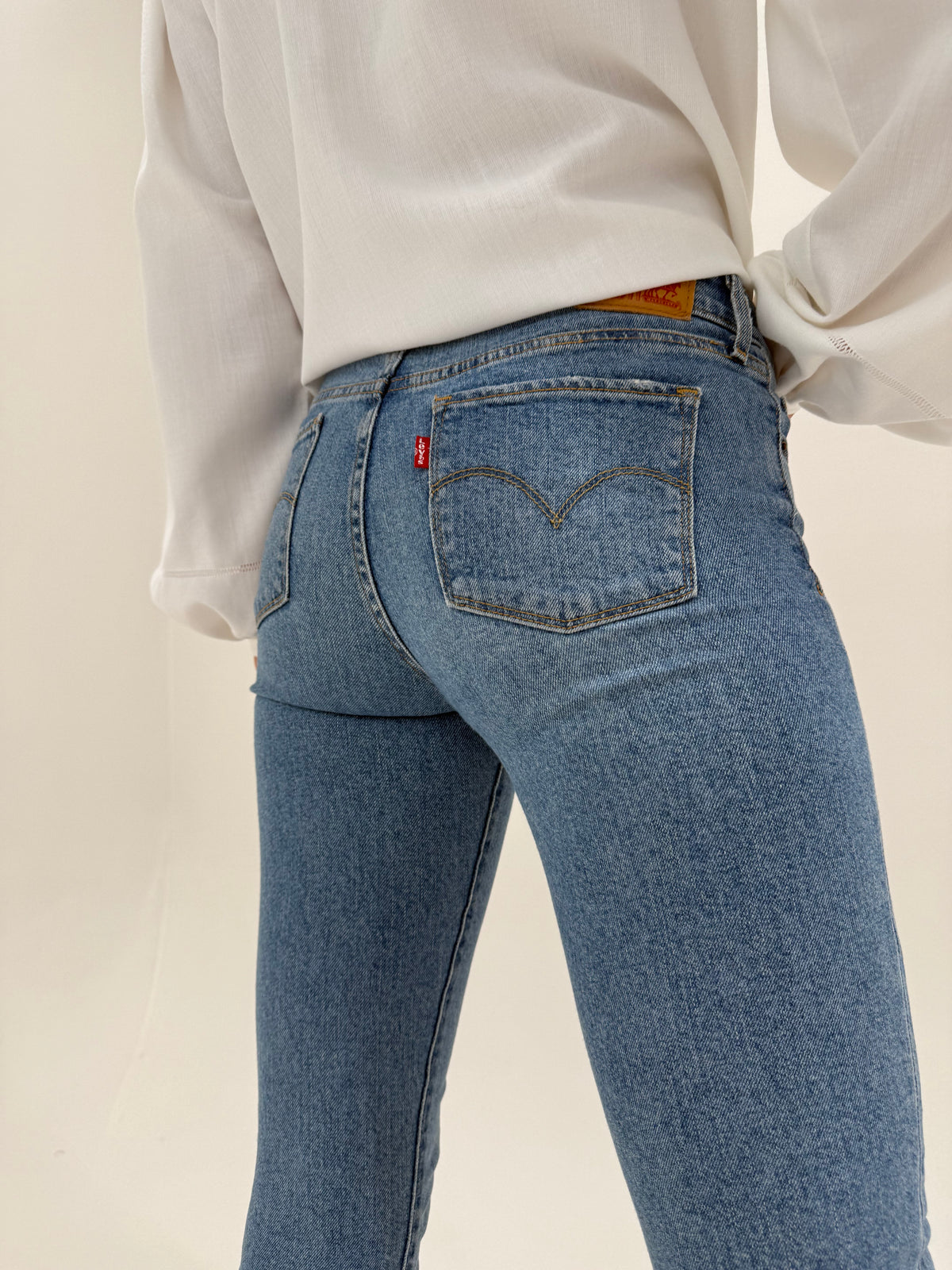 Jeans Levi’s 711 ultra modelator classic wash