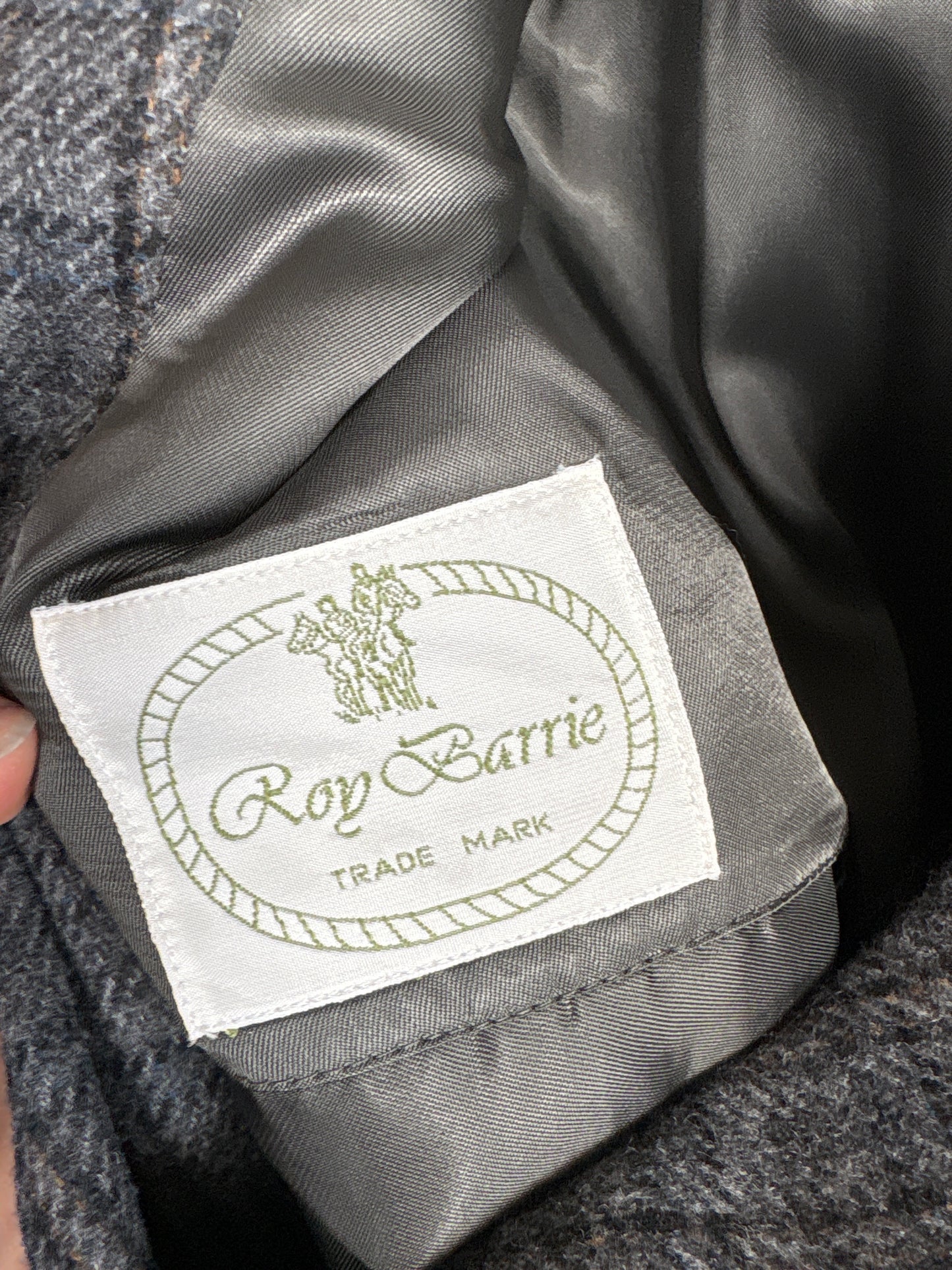 Sacou italian din tweed gros de lana în carouri și nuanțe neutre