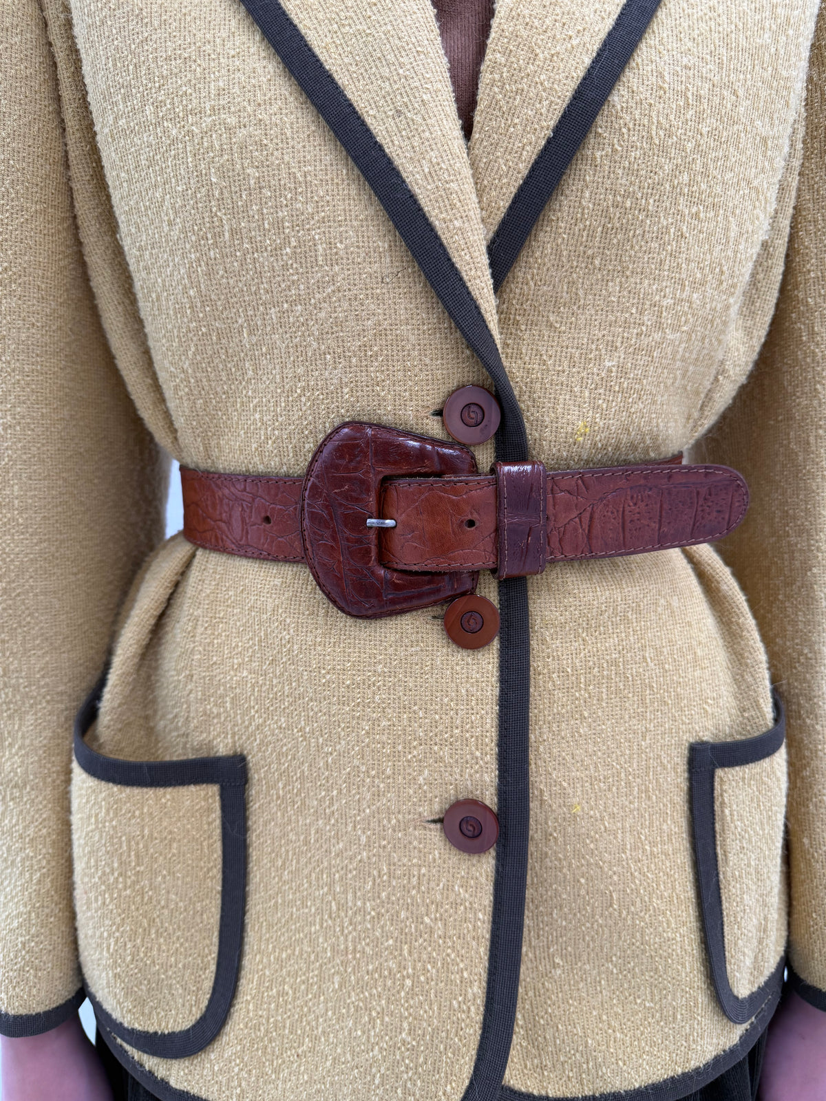 Centura vintage din piele naturală embosata