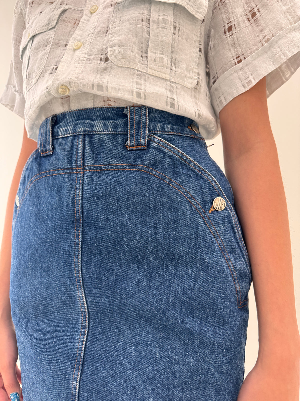 Fustă vintage luxury Krizia din Jeans în croi extrem de chic creion