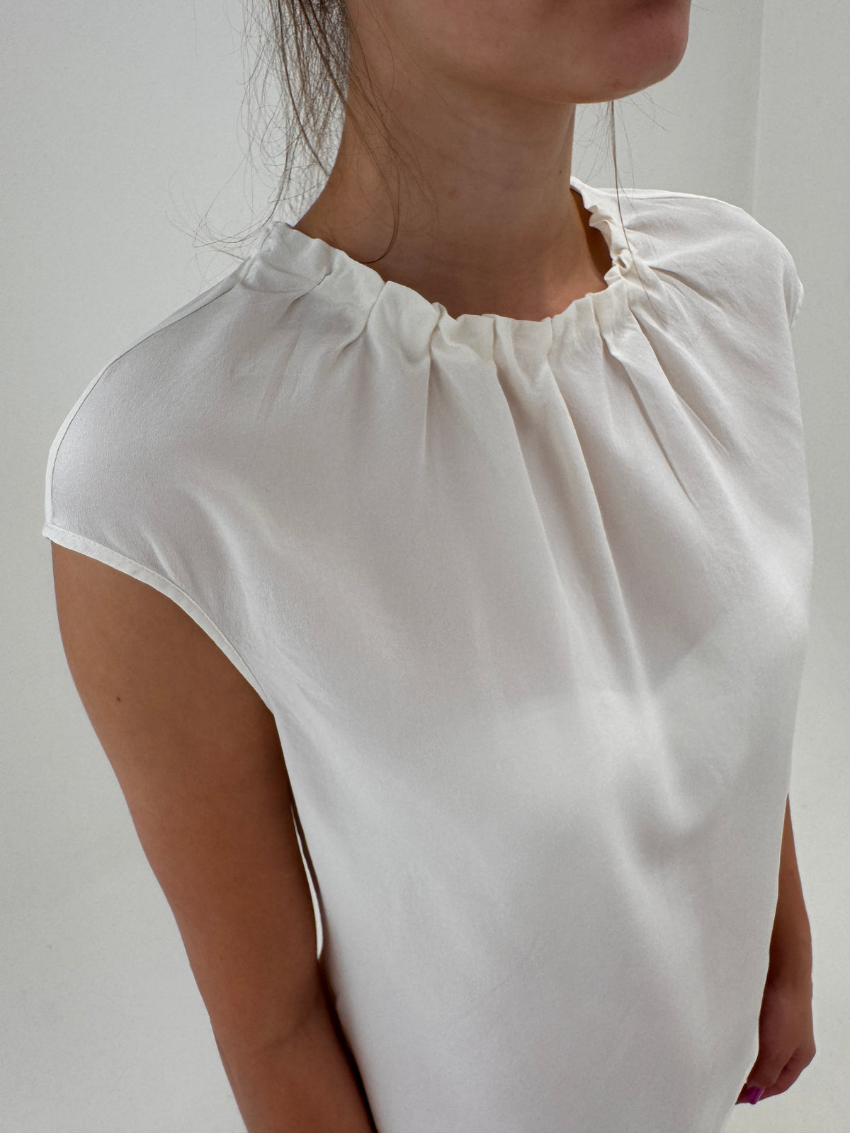 Top luxury Madeleine in croi minimalist modern din mătase naturală