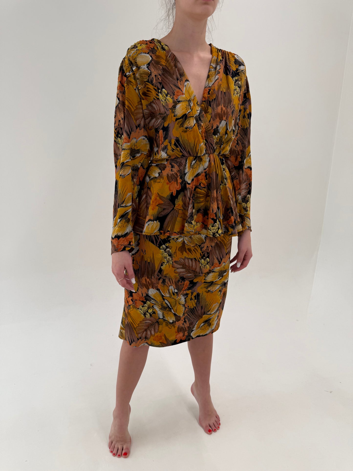Rochie vintage cu peplum și print floral superb + talie elastică ultra înaltă