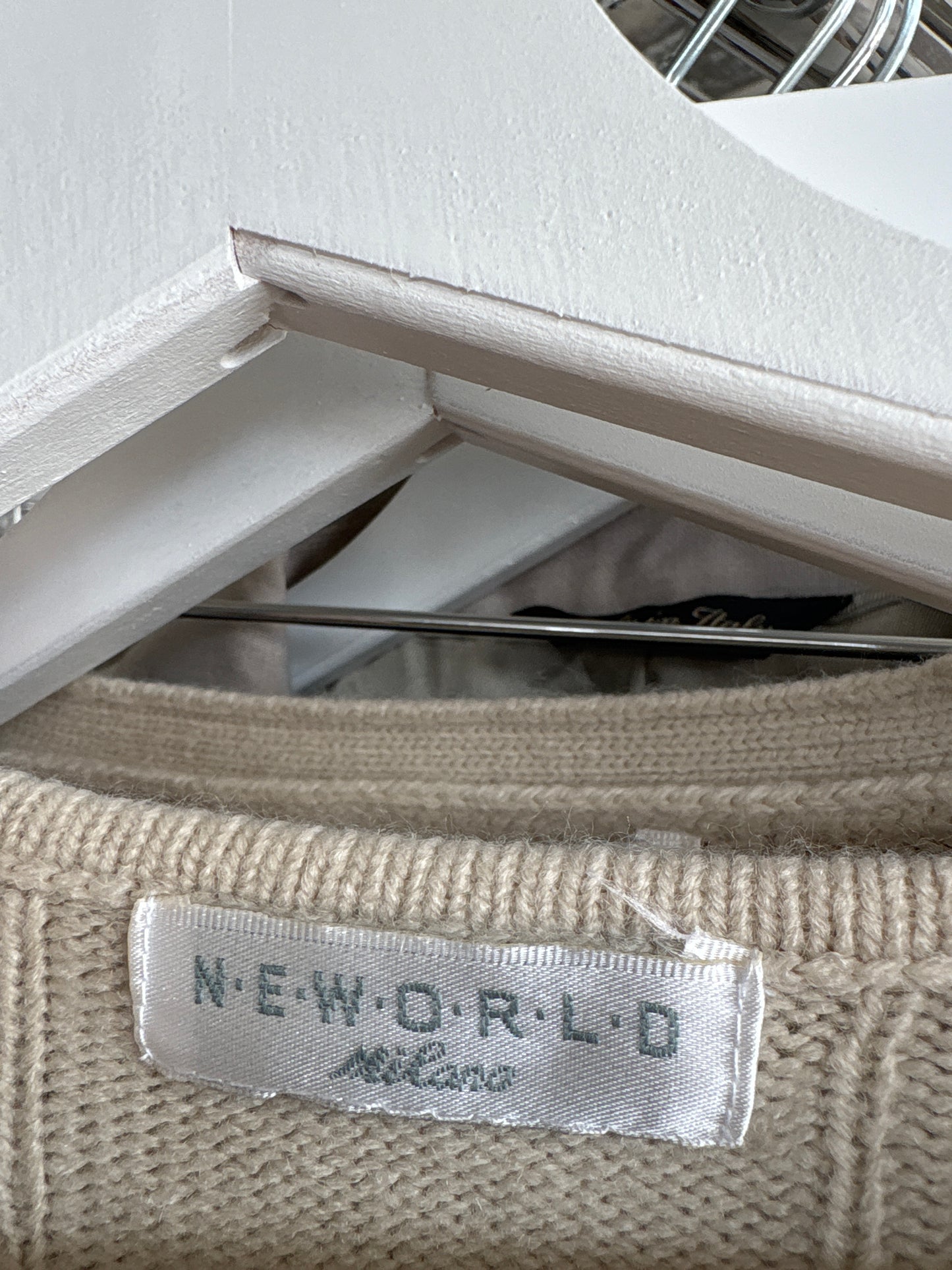 Set light nude italian excepțional din mix de lana extrafina multiply