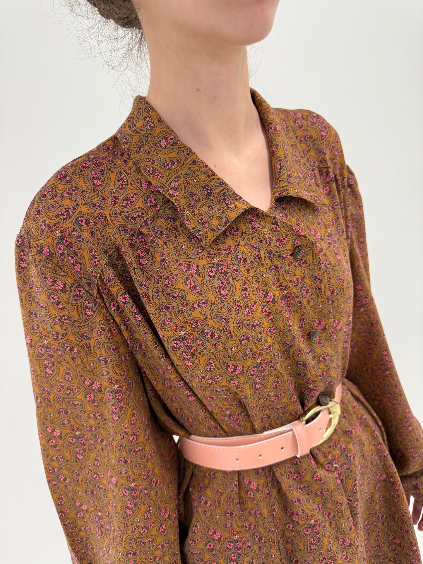 Robe chemise vintage din lana extrafina caramel brown cu print roz delicat