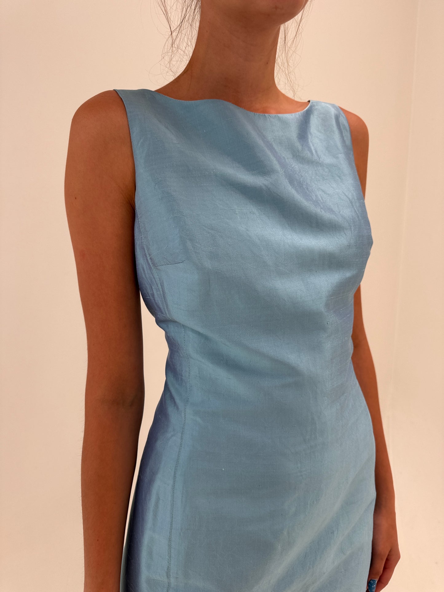 Rochie baby blue în croi minimalist din mătase naturală dupioni