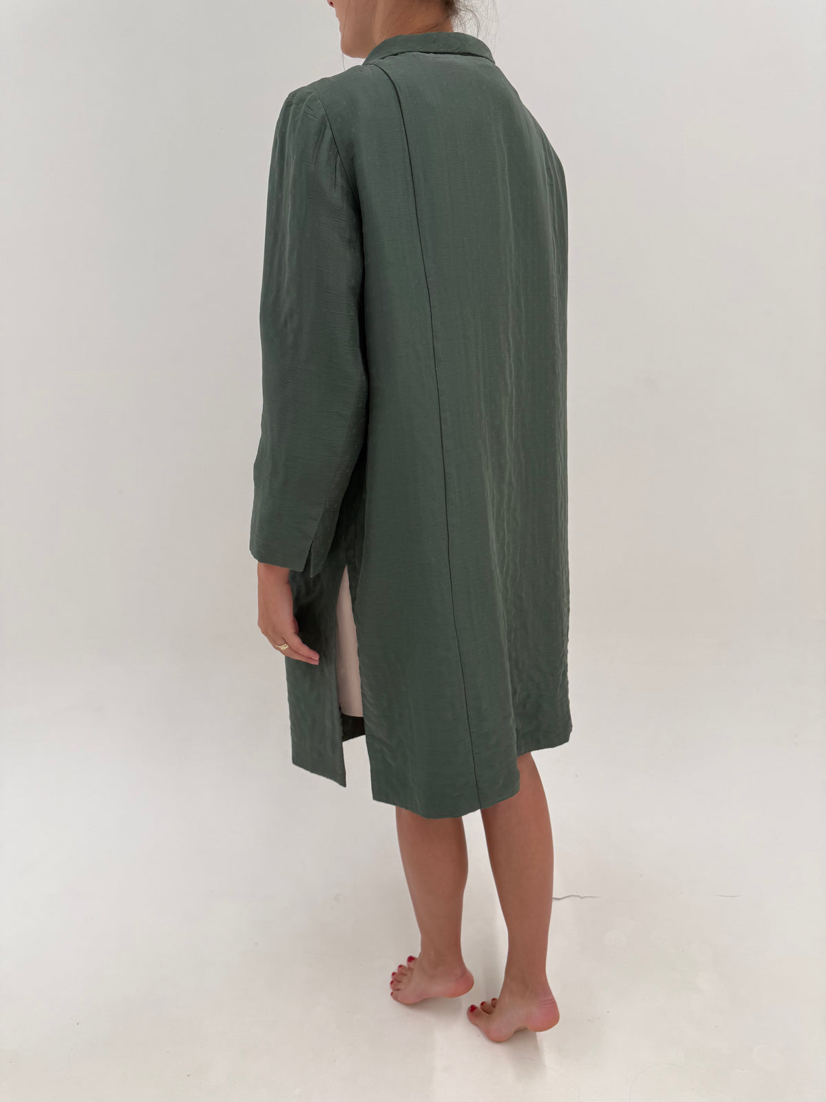 Palton sartorial italian din matlasé de mătase naturală dusty green de designer