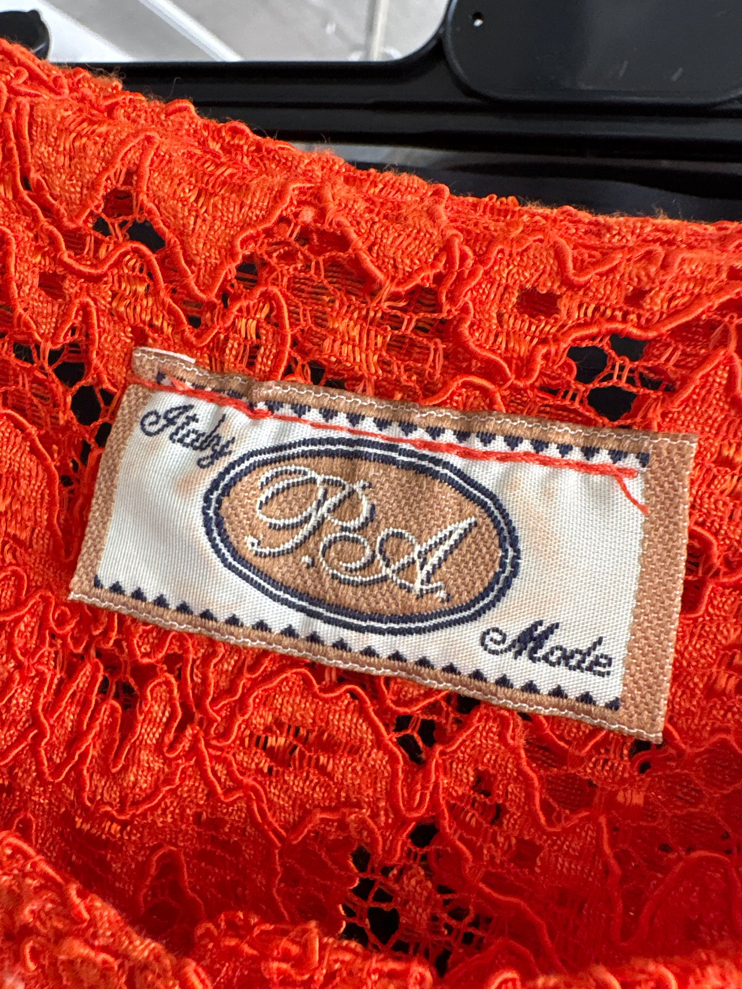 Cămașa vintage din dantelă guipure în nuanța superbă de oranj